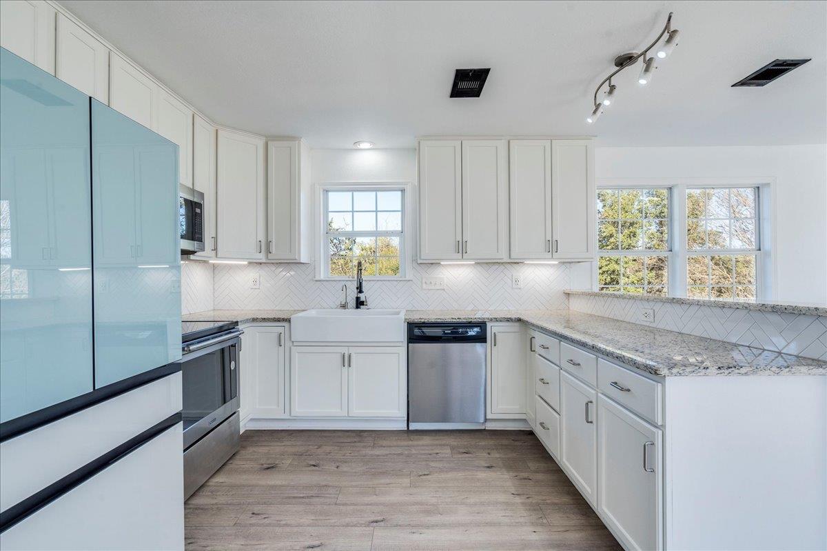 8204 Williamson Creek Dr, Austin, TX 78736