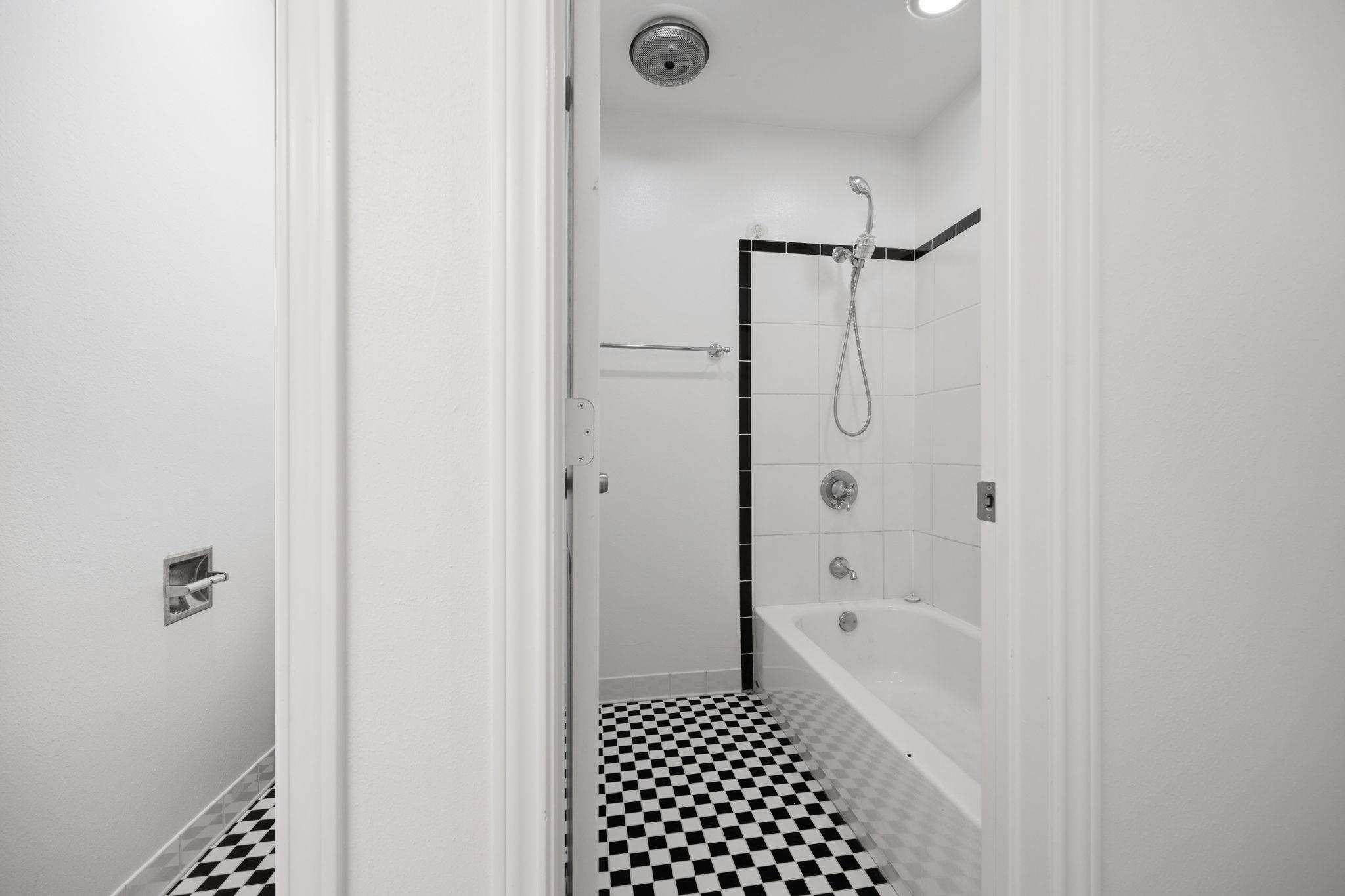 610 Eastview Dr, Georgetown, TX 78626