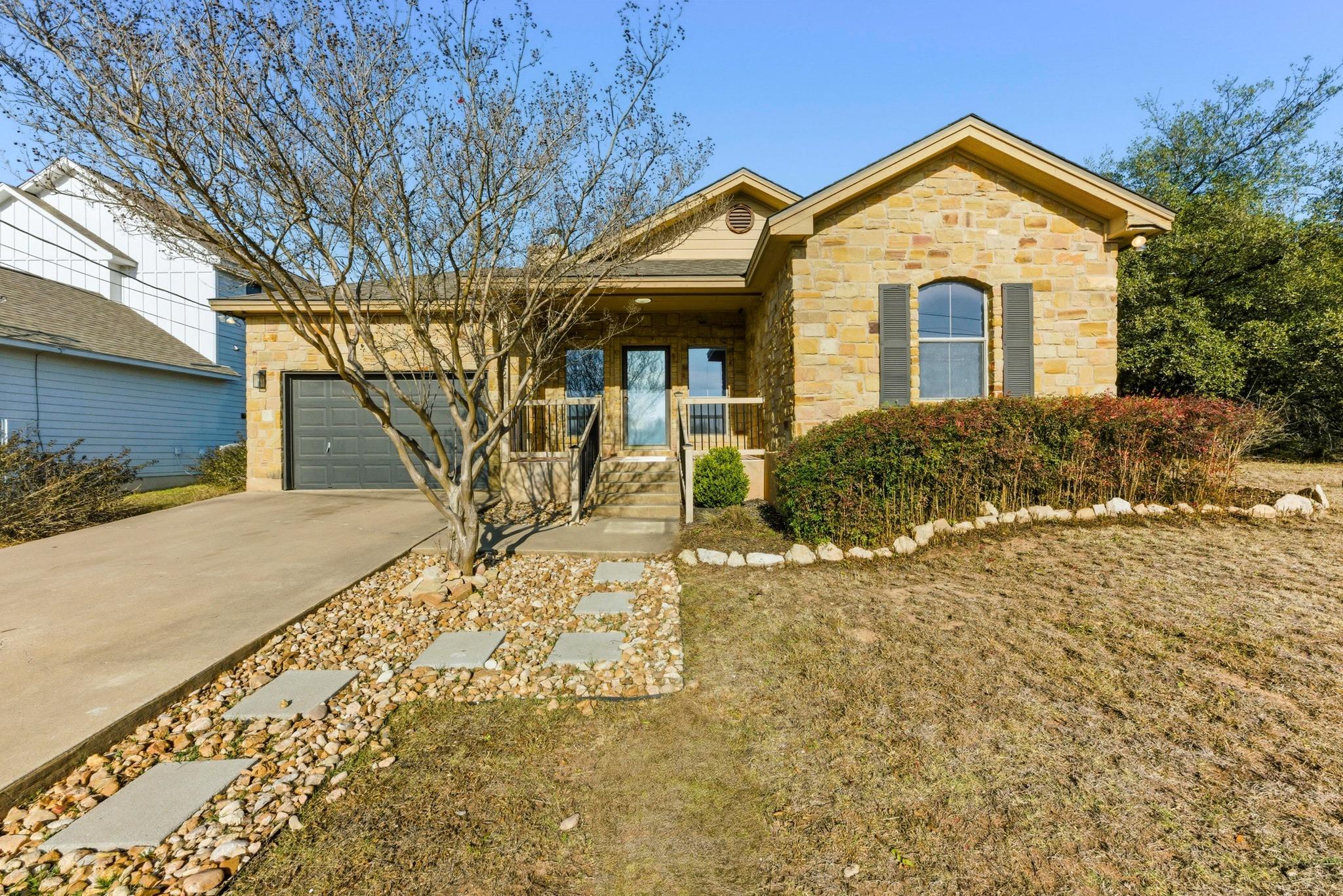 17522 Village Dr, Dripping Springs, TX 78620