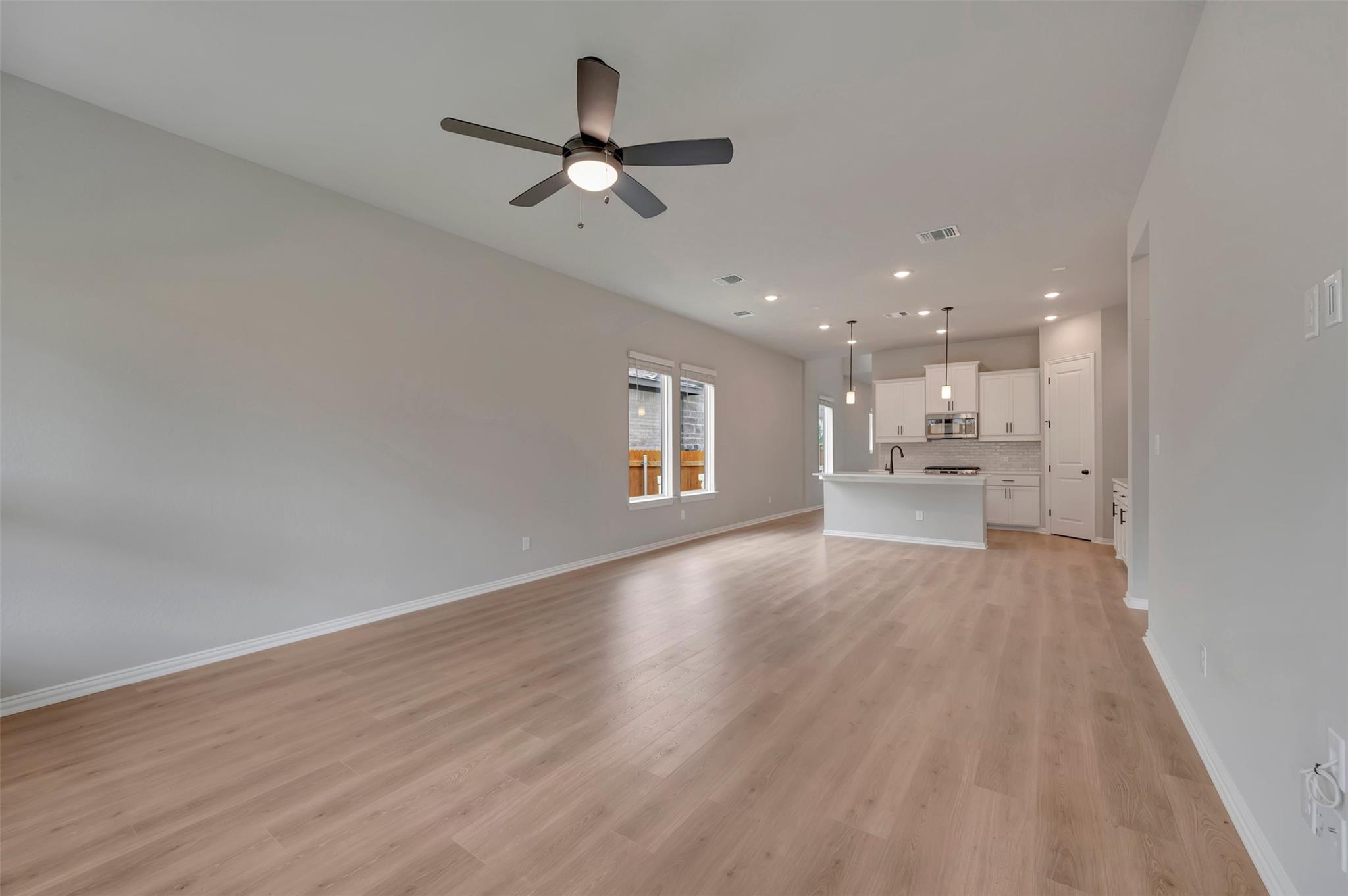 178 Grayson Elm Pass, Dripping Springs, TX 78620