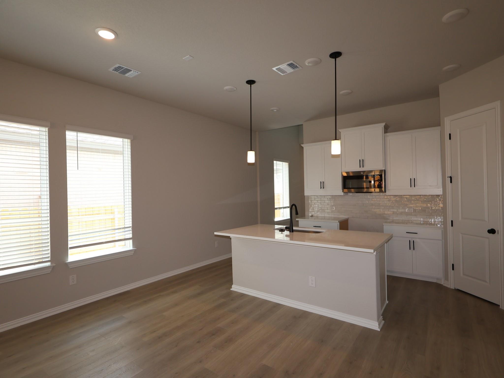 178 Grayson Elm Pass, Dripping Springs, TX 78620