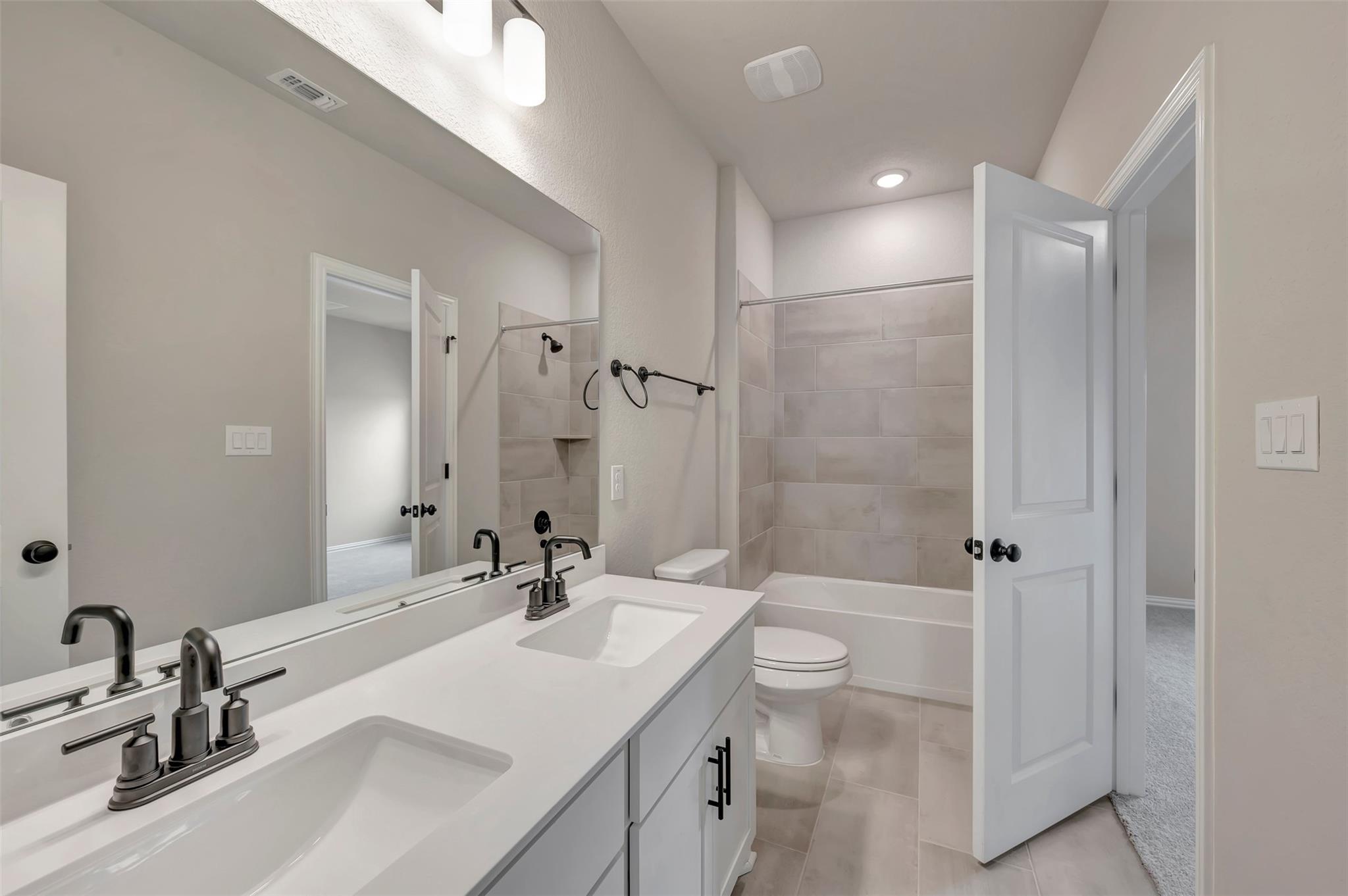 178 Grayson Elm Pass, Dripping Springs, TX 78620