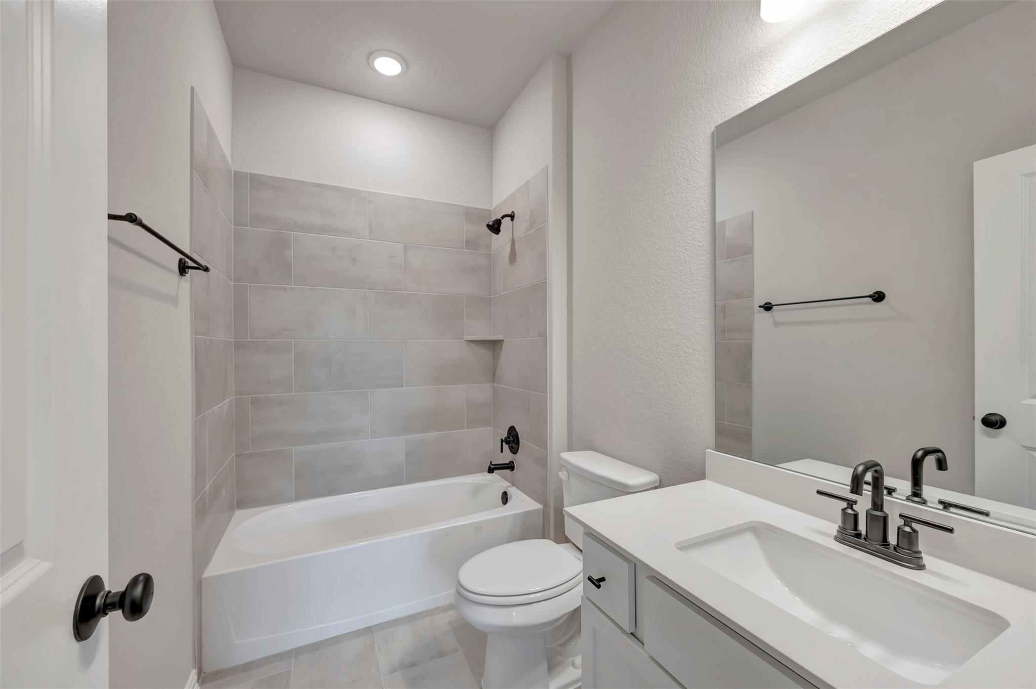 178 Grayson Elm Pass, Dripping Springs, TX 78620