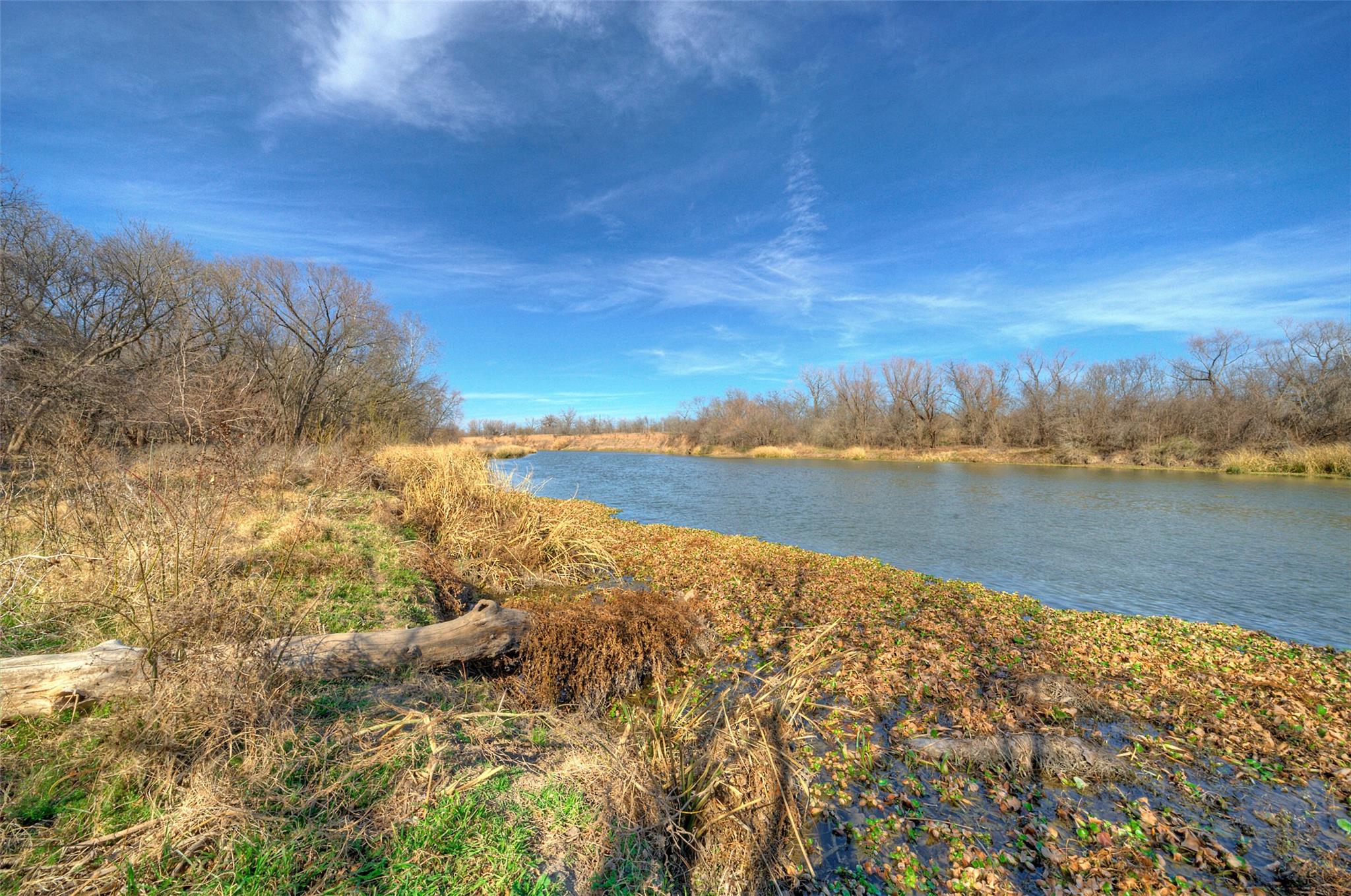 1800 Caldwell Ln, Del Valle, TX 78617