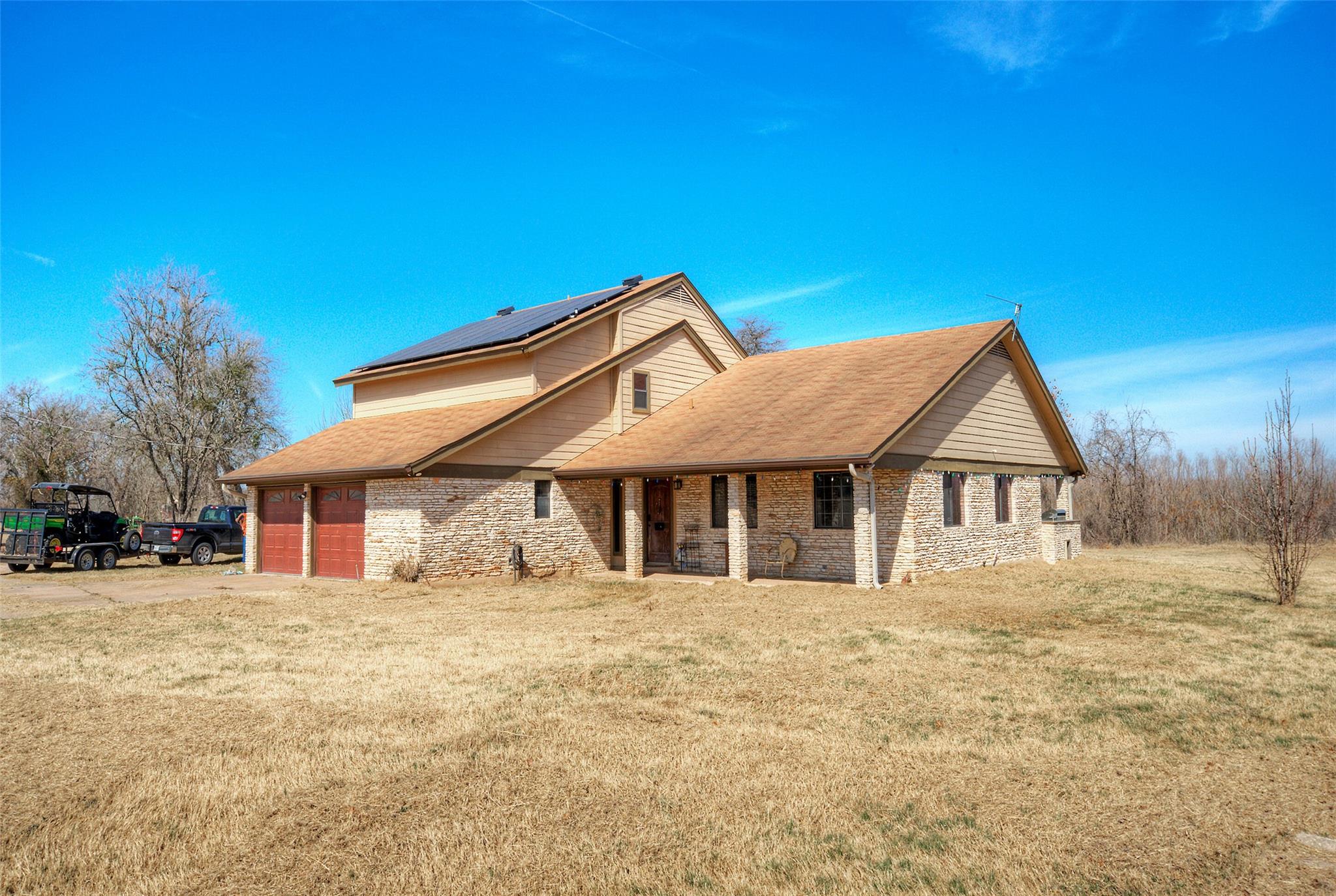 1800 Caldwell Ln, Del Valle, TX 78617
