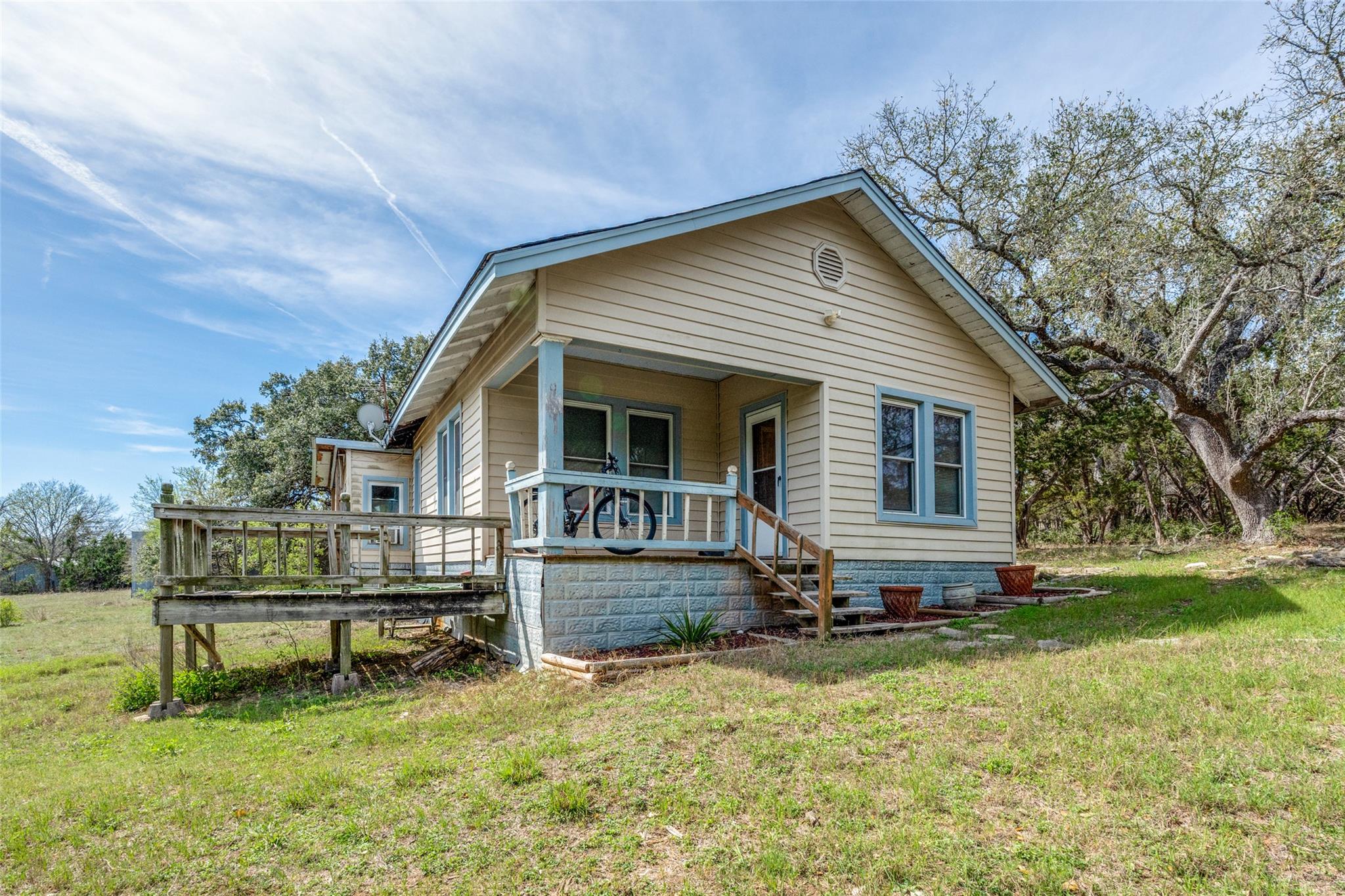 34970 Smithson Valley Rd, Bulverde, TX 78163
