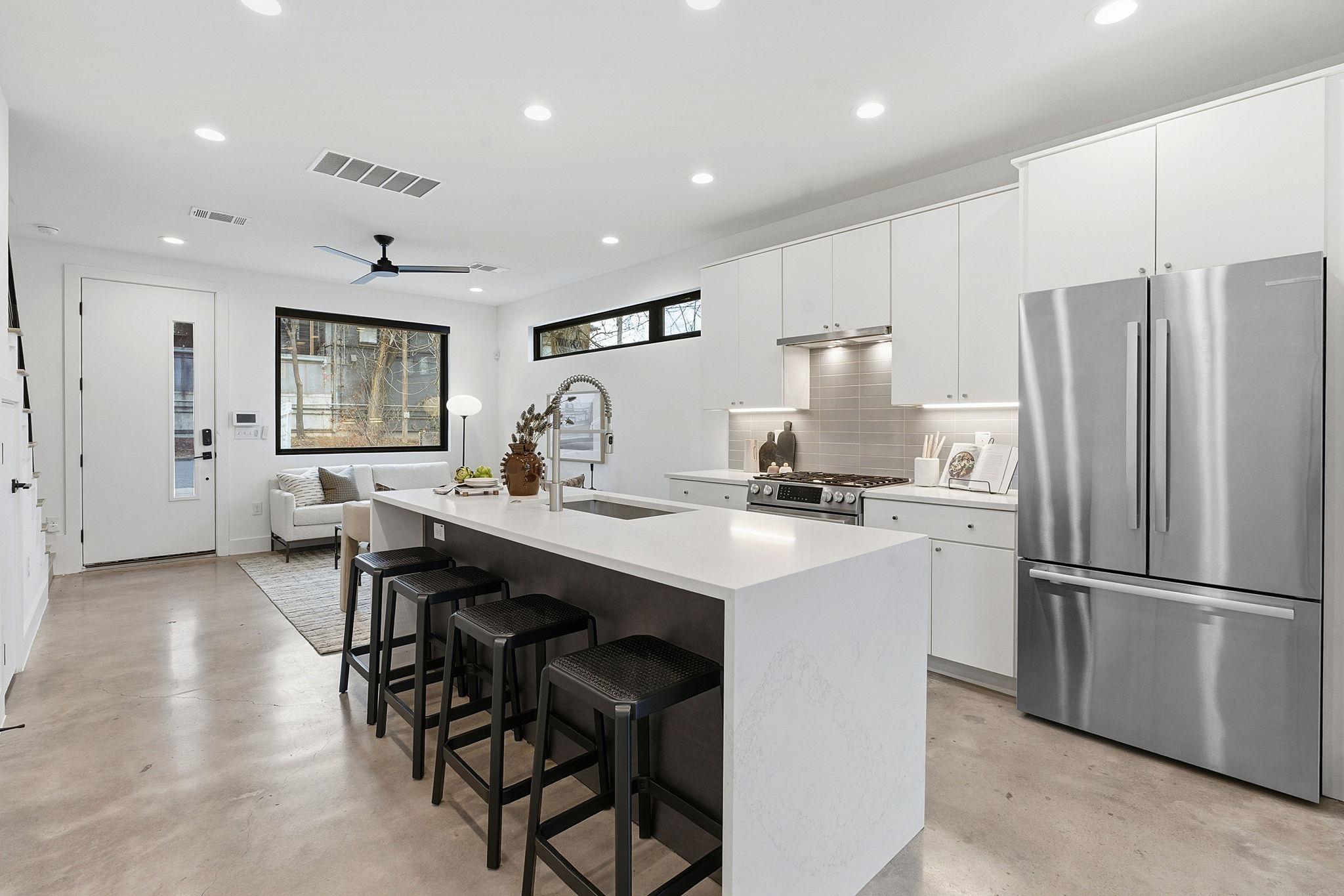 2411 Santa Rosa St # A, Austin, TX 78702