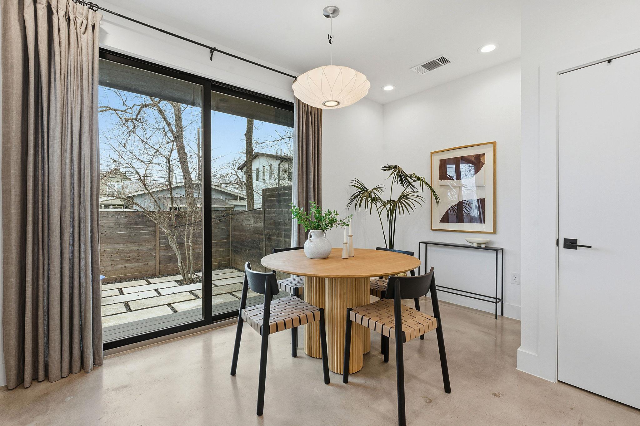 2411 Santa Rosa St # A, Austin, TX 78702