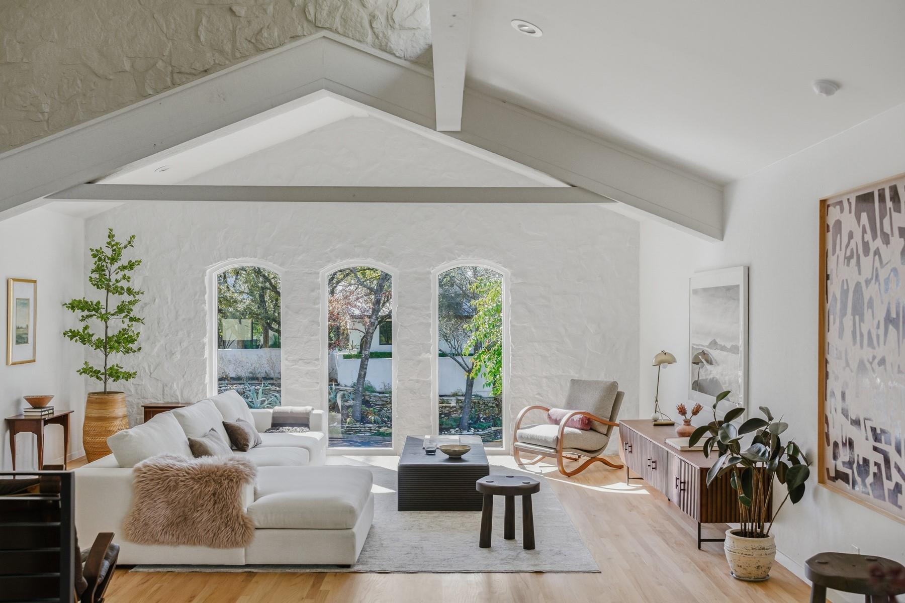 2609 Maria Anna Rd, Austin, TX 78703