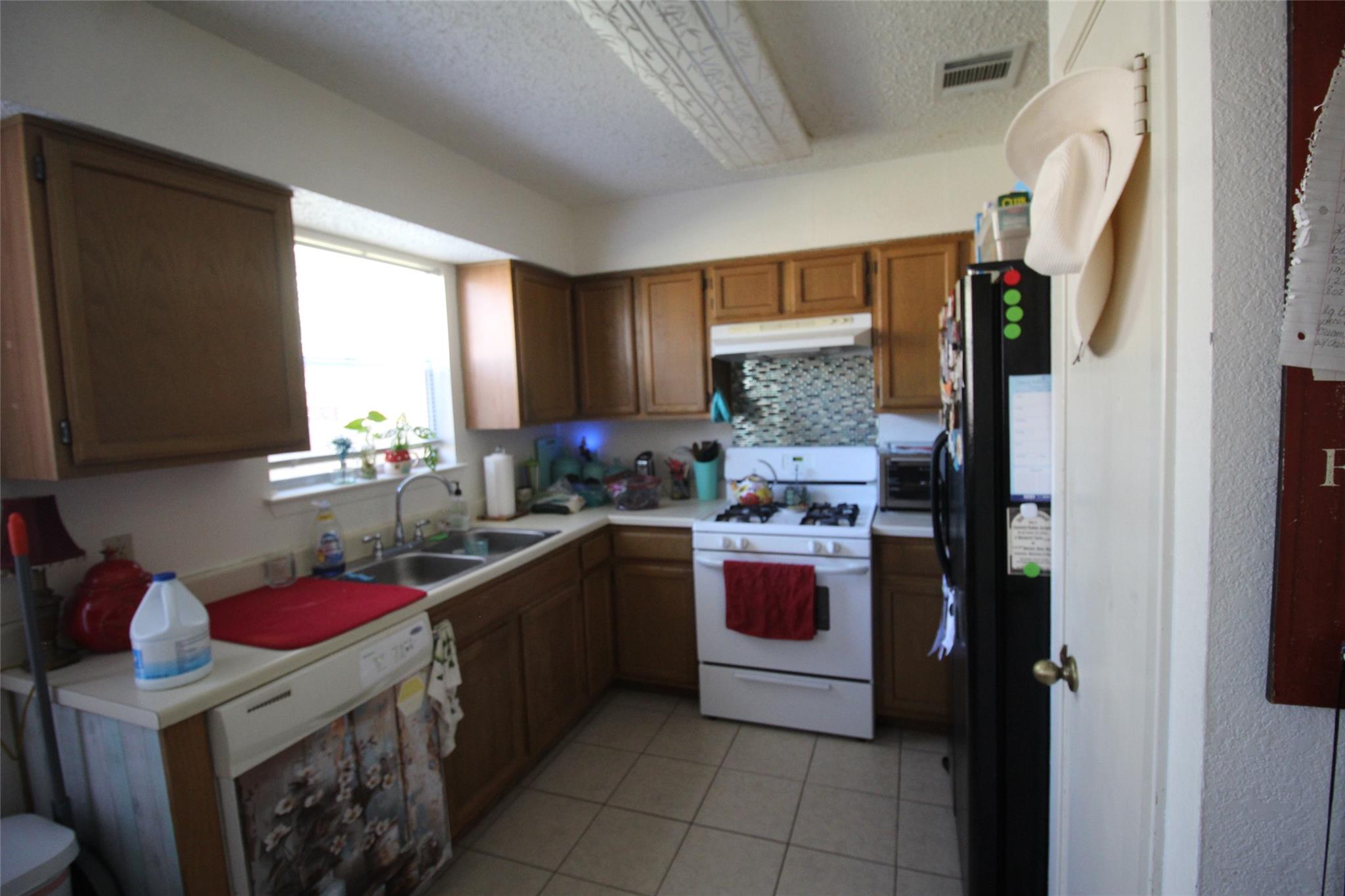 808 Angleton Cv, Austin, TX 78748