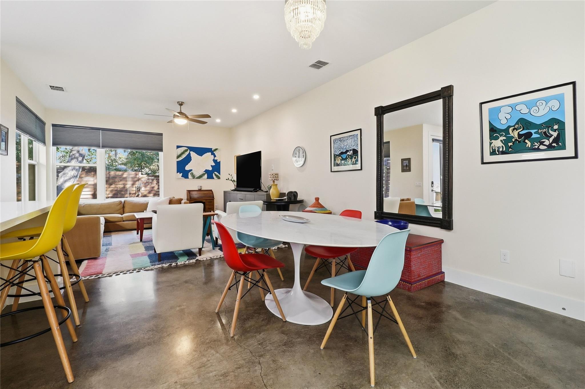 1513 Forest Trl # 3, Austin, TX 78703