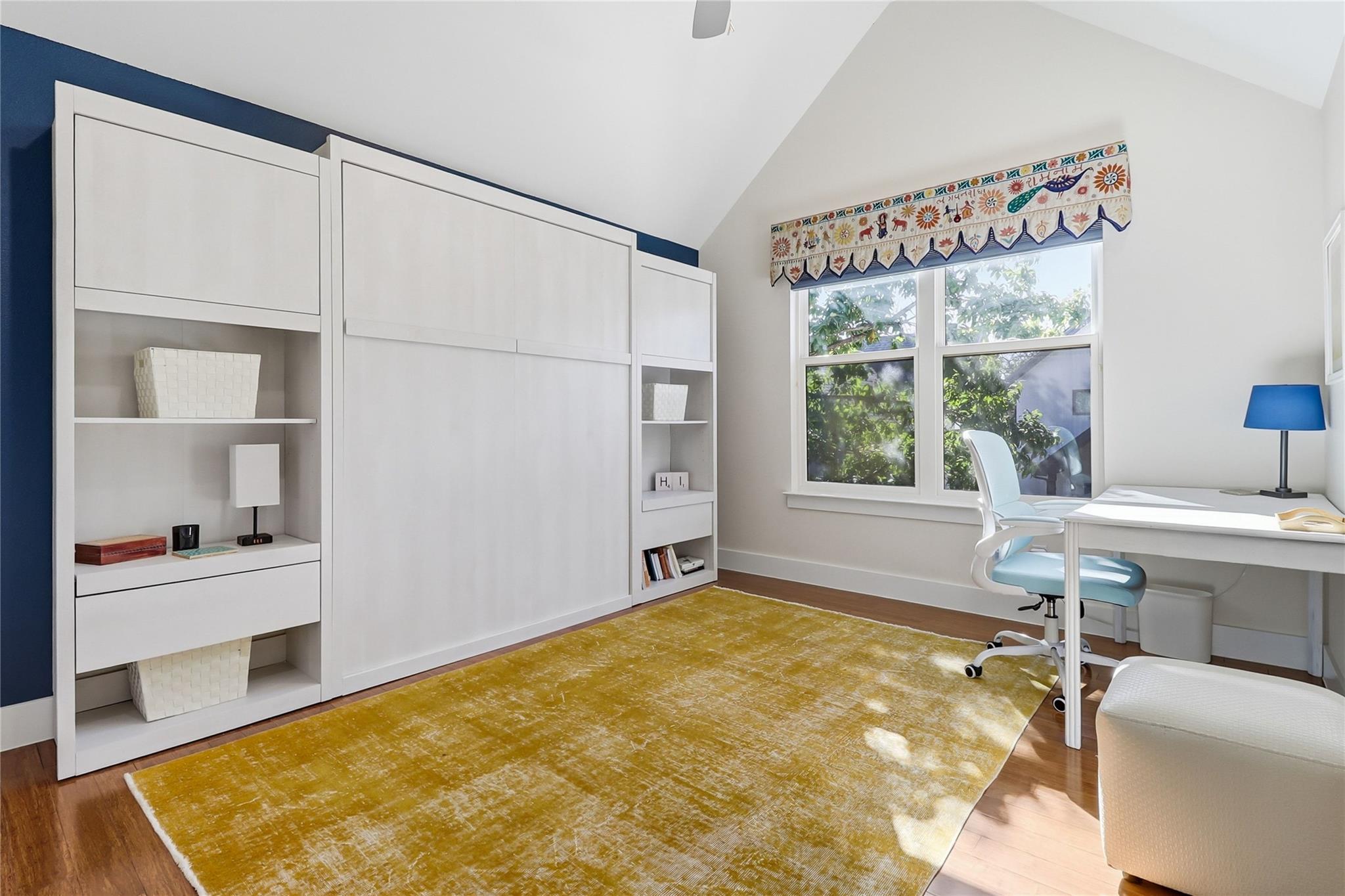 1513 Forest Trl # 3, Austin, TX 78703