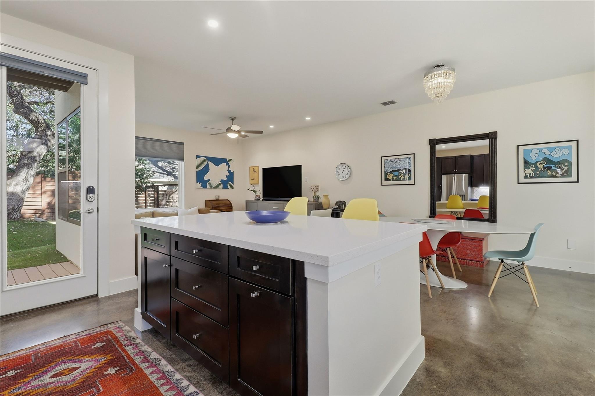 1513 Forest Trl # 3, Austin, TX 78703