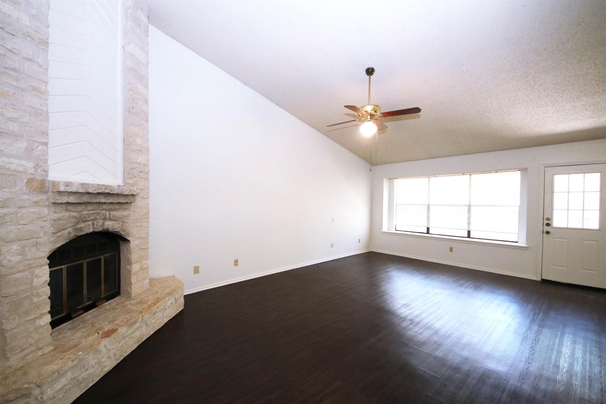 6503 Heron Dr, Austin, TX 78759