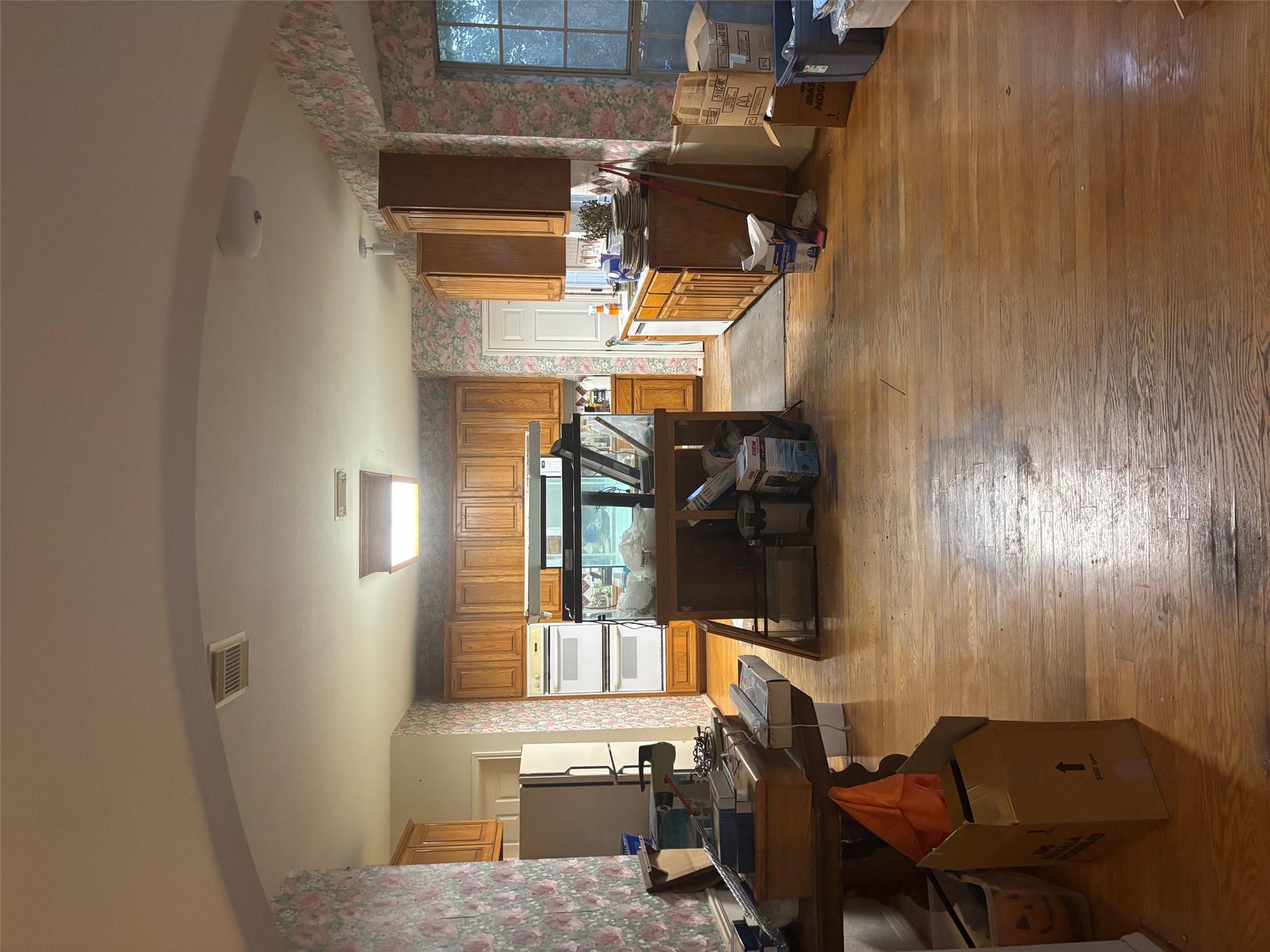 7516 Orrick Dr, Austin, TX 78749