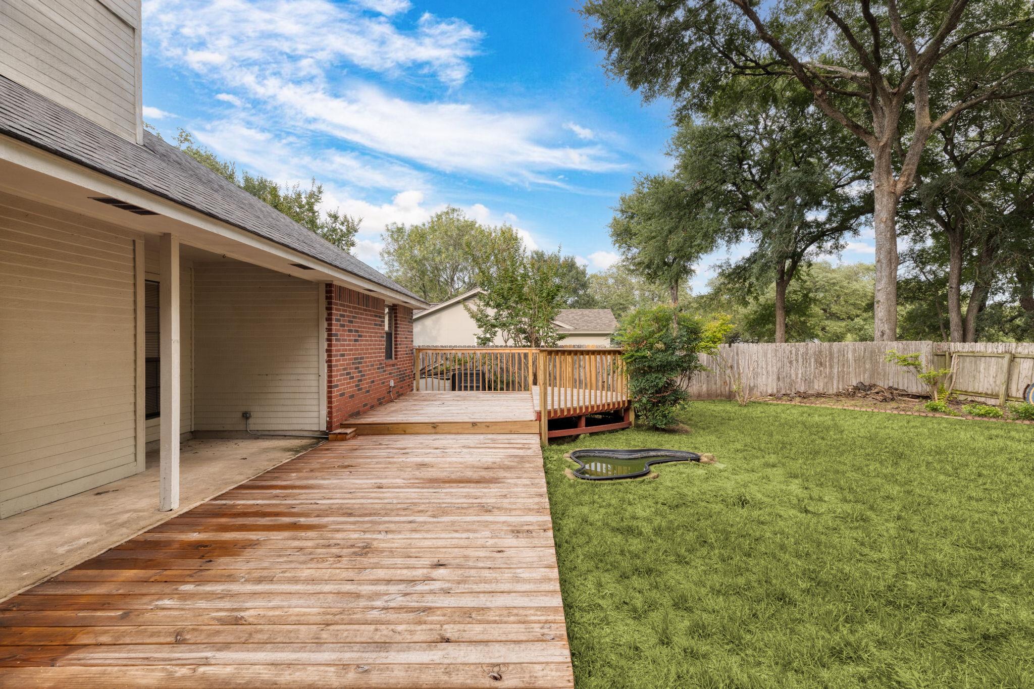 1502 Oak Knoll Ln, Lockhart, TX 78644