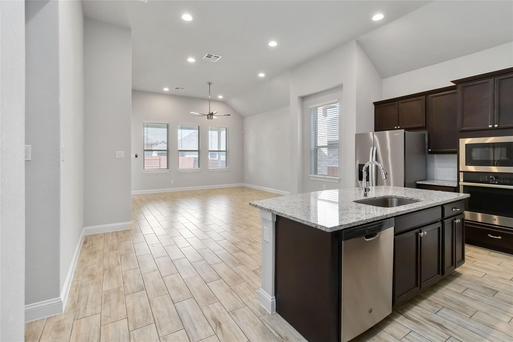 112 Barrel Bend, Georgetown, TX 78628