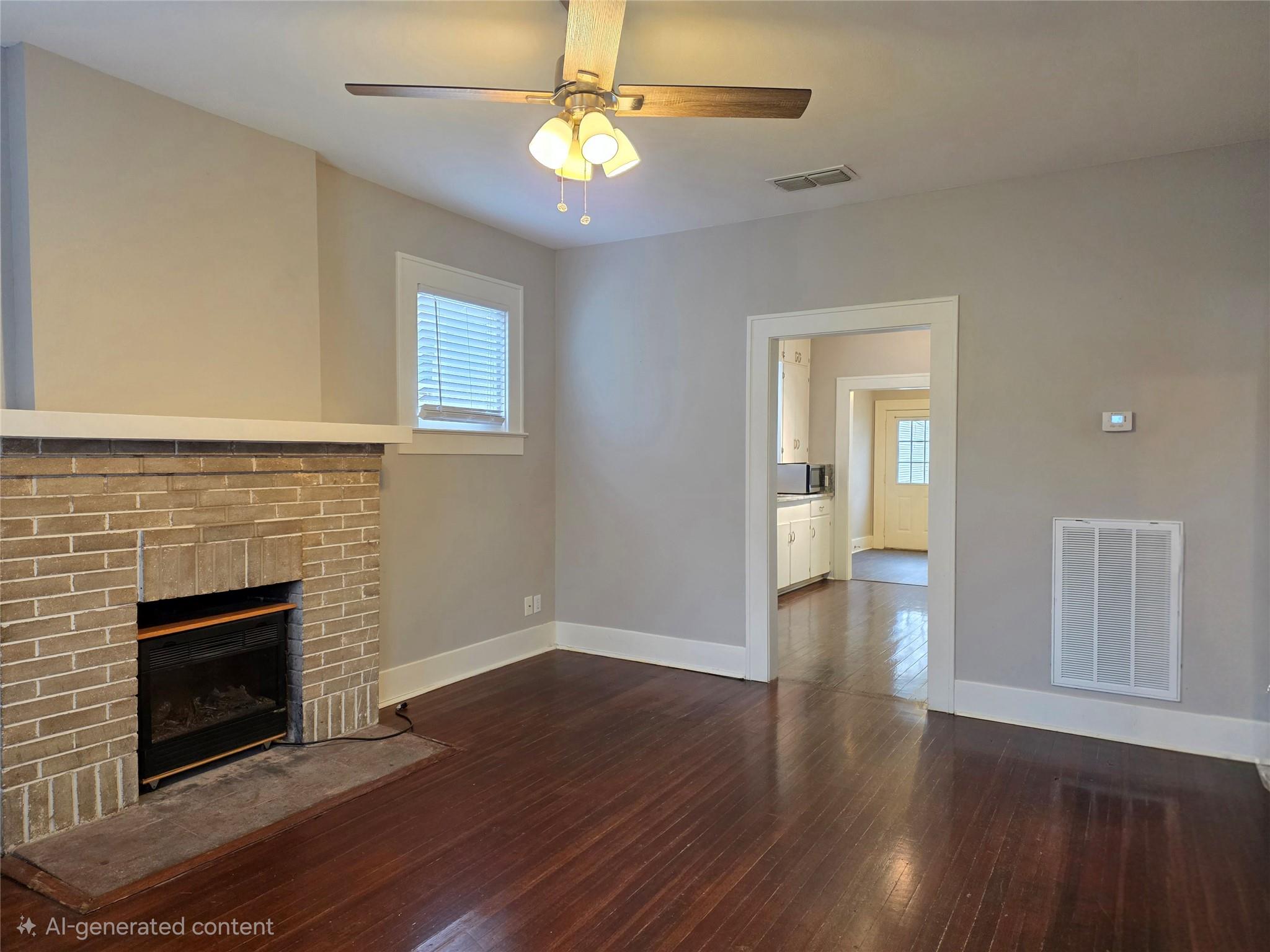 206 E 34th St # A, Austin, TX 78705