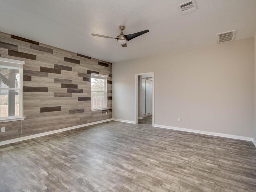 688 Donegal Ln, Georgetown, TX 78626