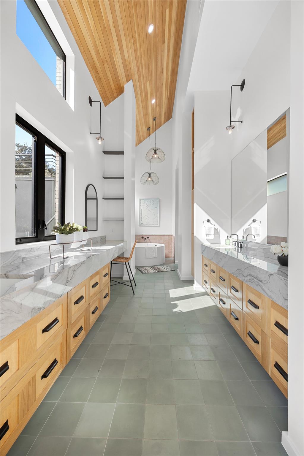 7805 Lazy River Cv, Austin, TX 78730