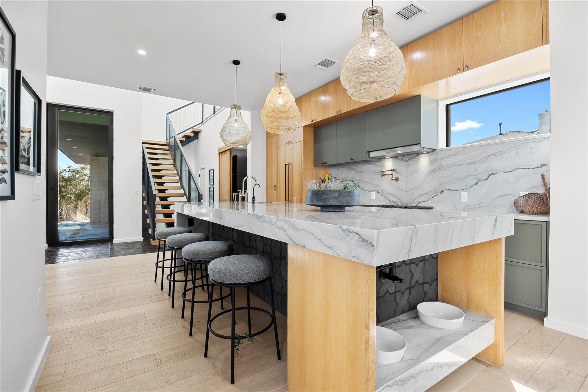 7805 Lazy River Cv, Austin, TX 78730