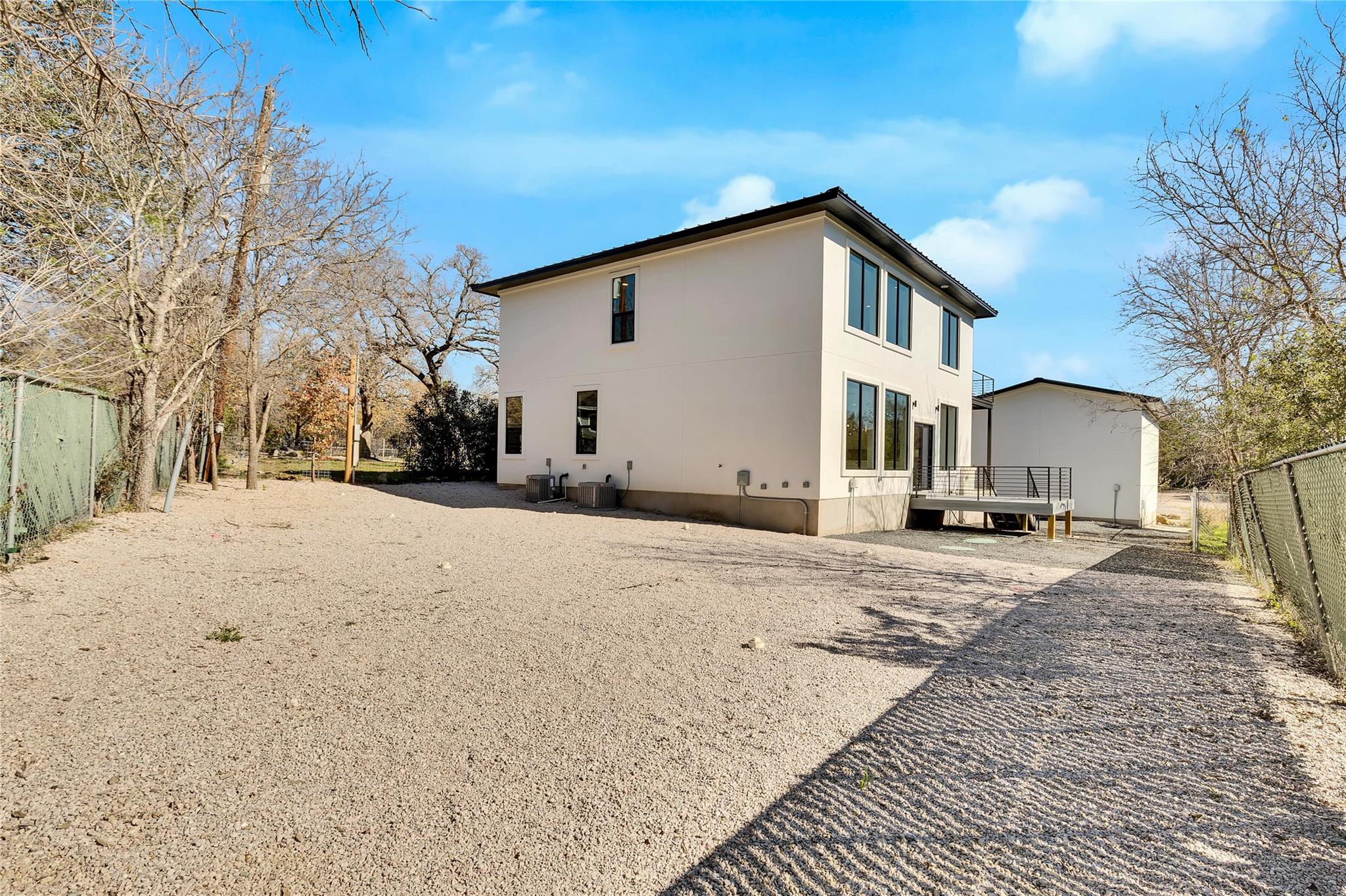 1304 Minnie Dr, Austin, TX 78732