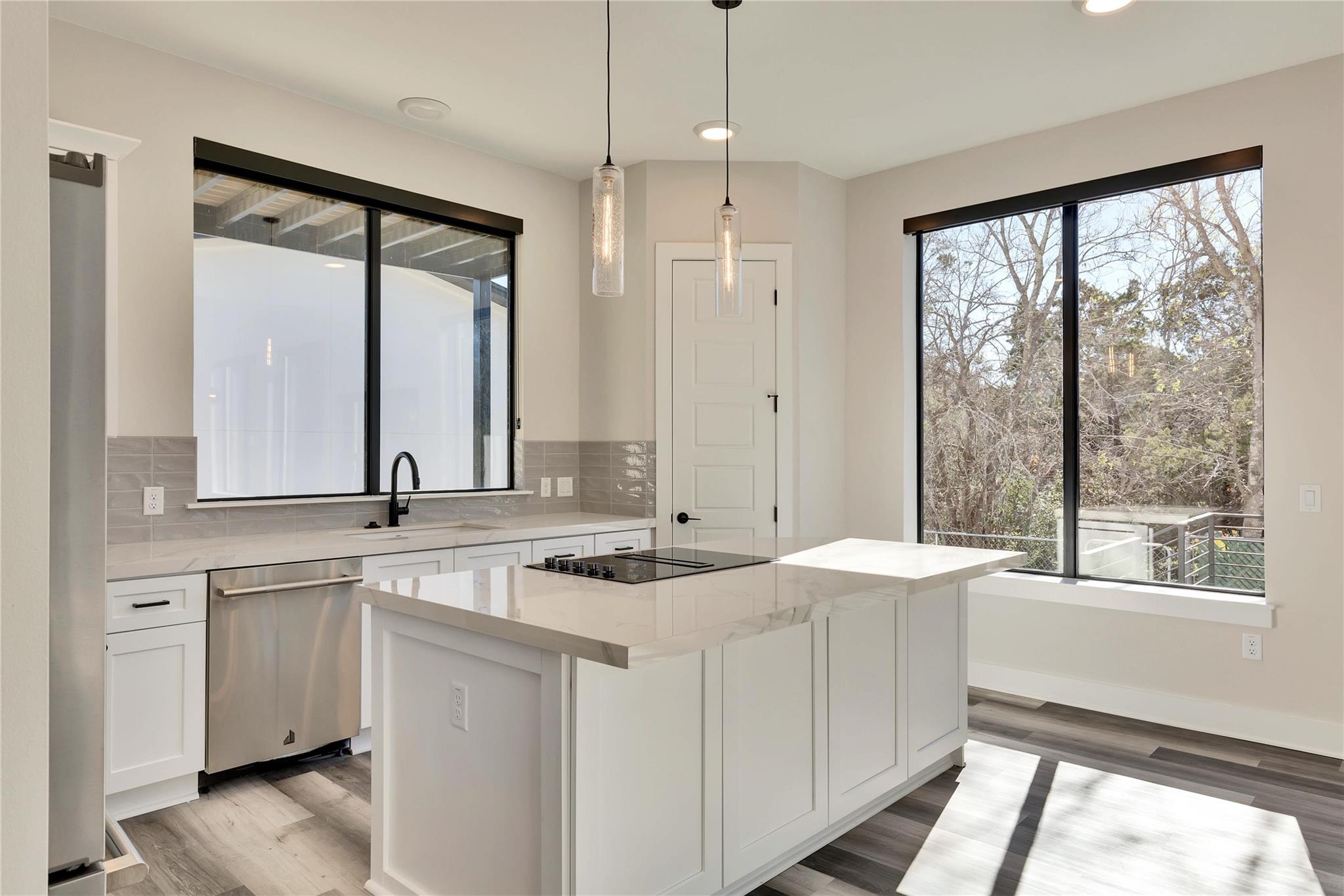 1304 Minnie Dr, Austin, TX 78732