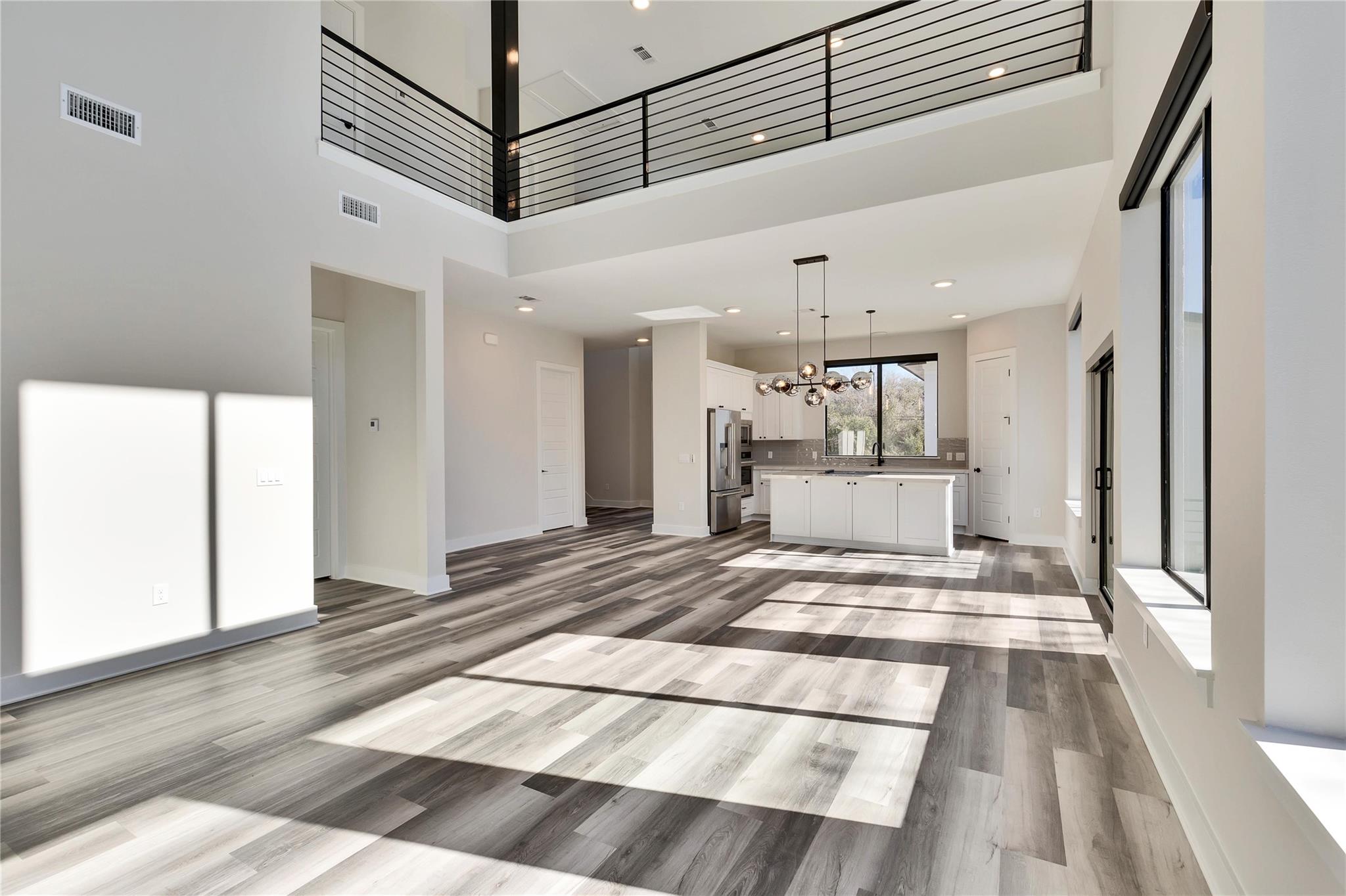 1304 Minnie Dr, Austin, TX 78732