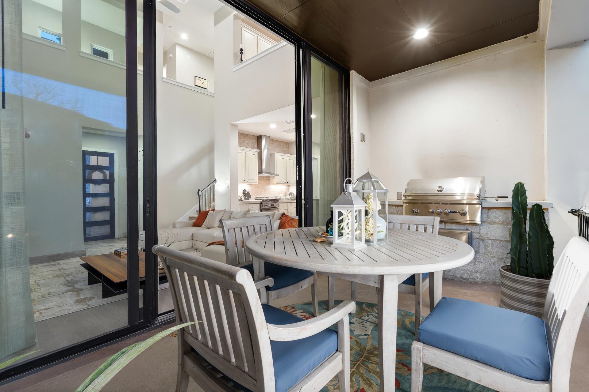 107 Cascading Waters Pl, Lakeway, TX 78734