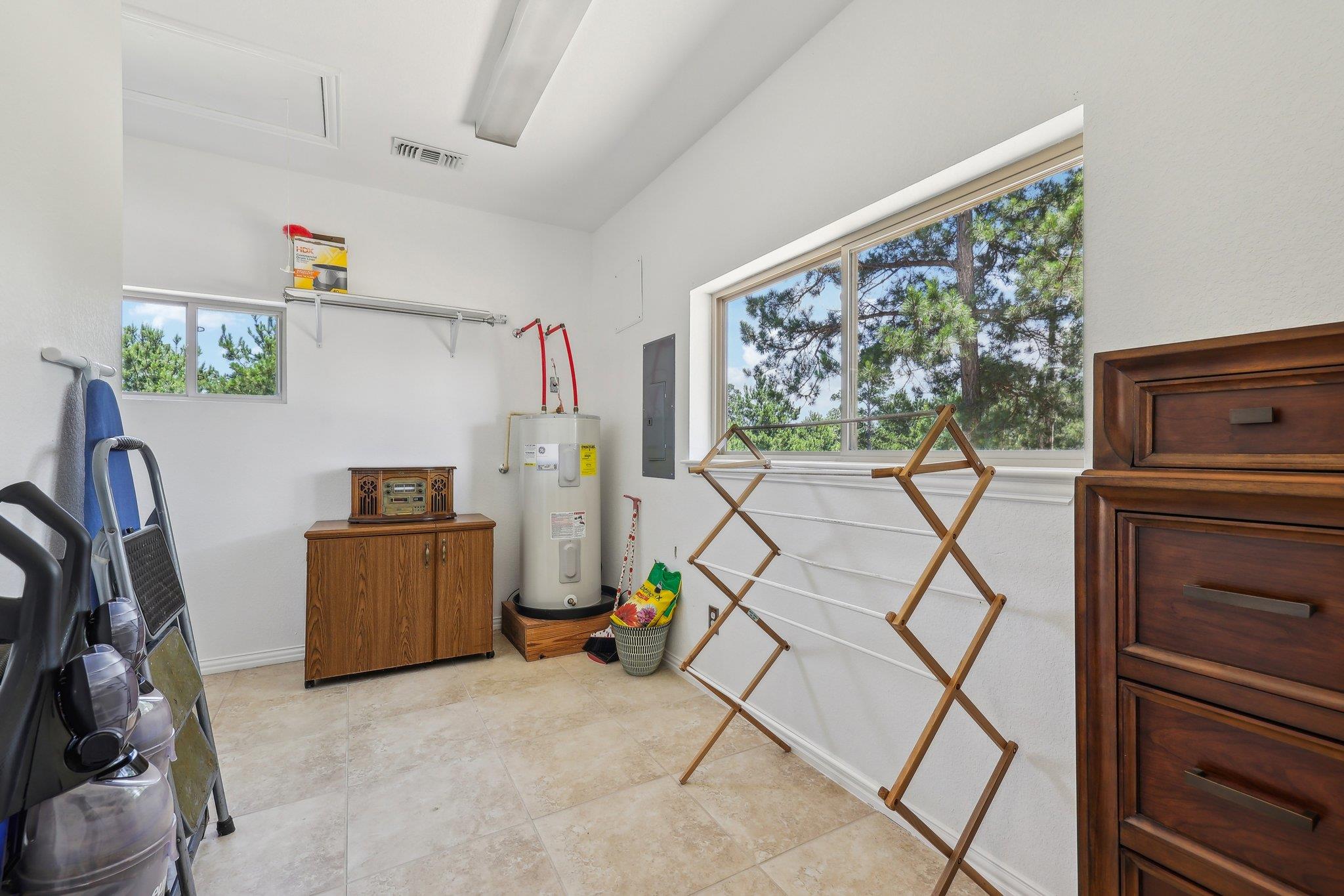 129 Country Air Dr, Bastrop, TX 78602