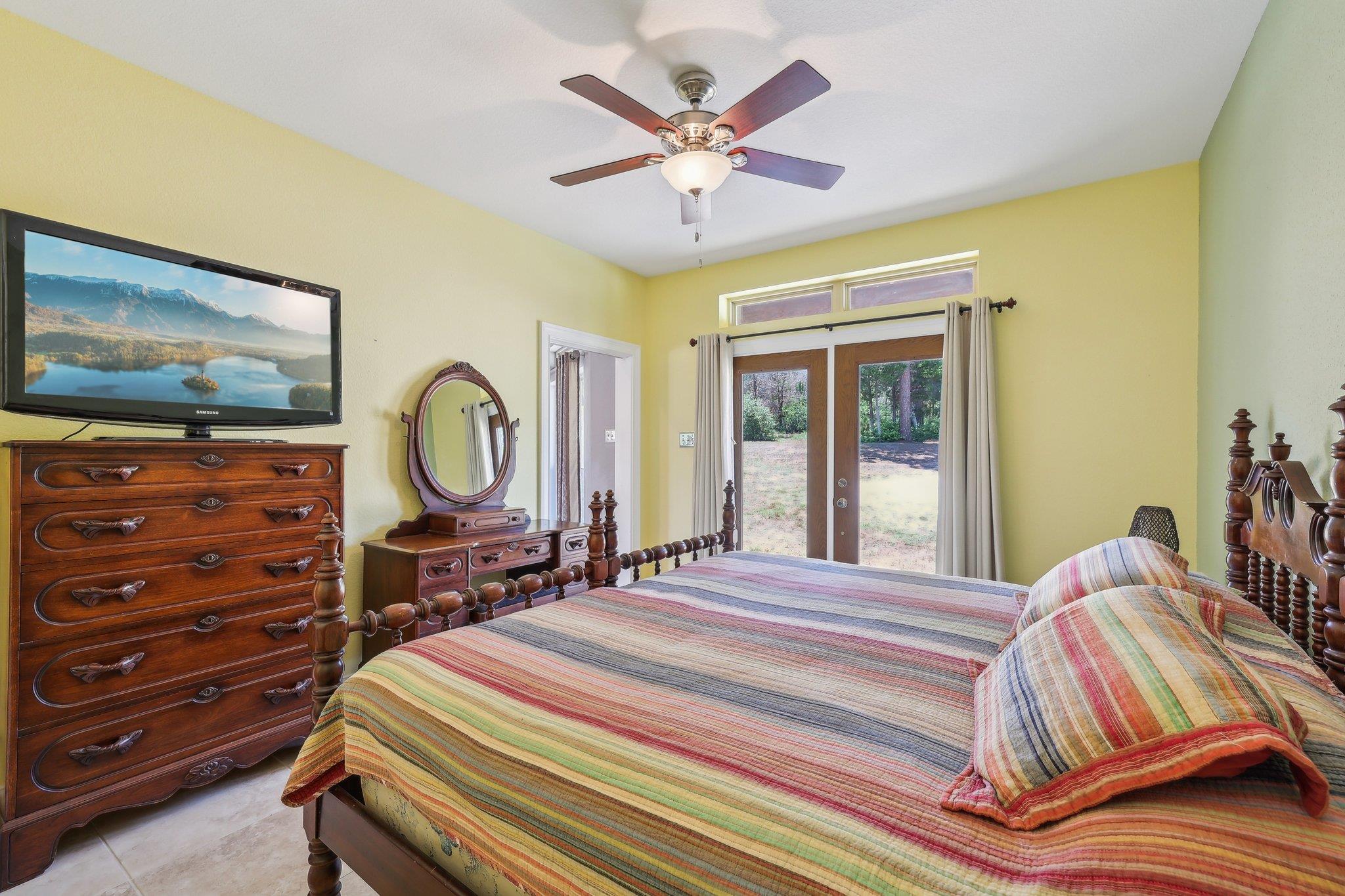 129 Country Air Dr, Bastrop, TX 78602