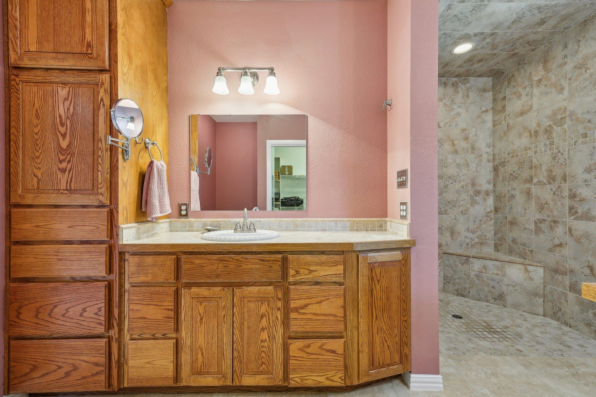 129 Country Air Dr, Bastrop, TX 78602