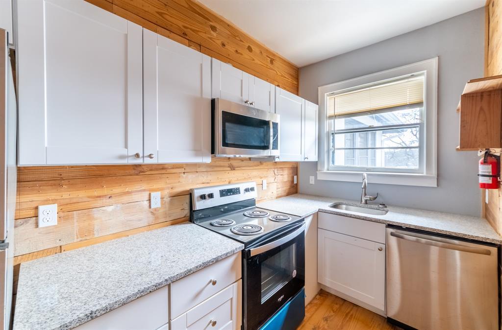 3111 Grooms St # Unit B, Austin, TX 78705