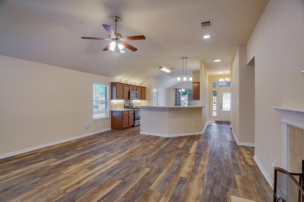 4332 Hidden Park Dr, Pflugerville, TX 78660