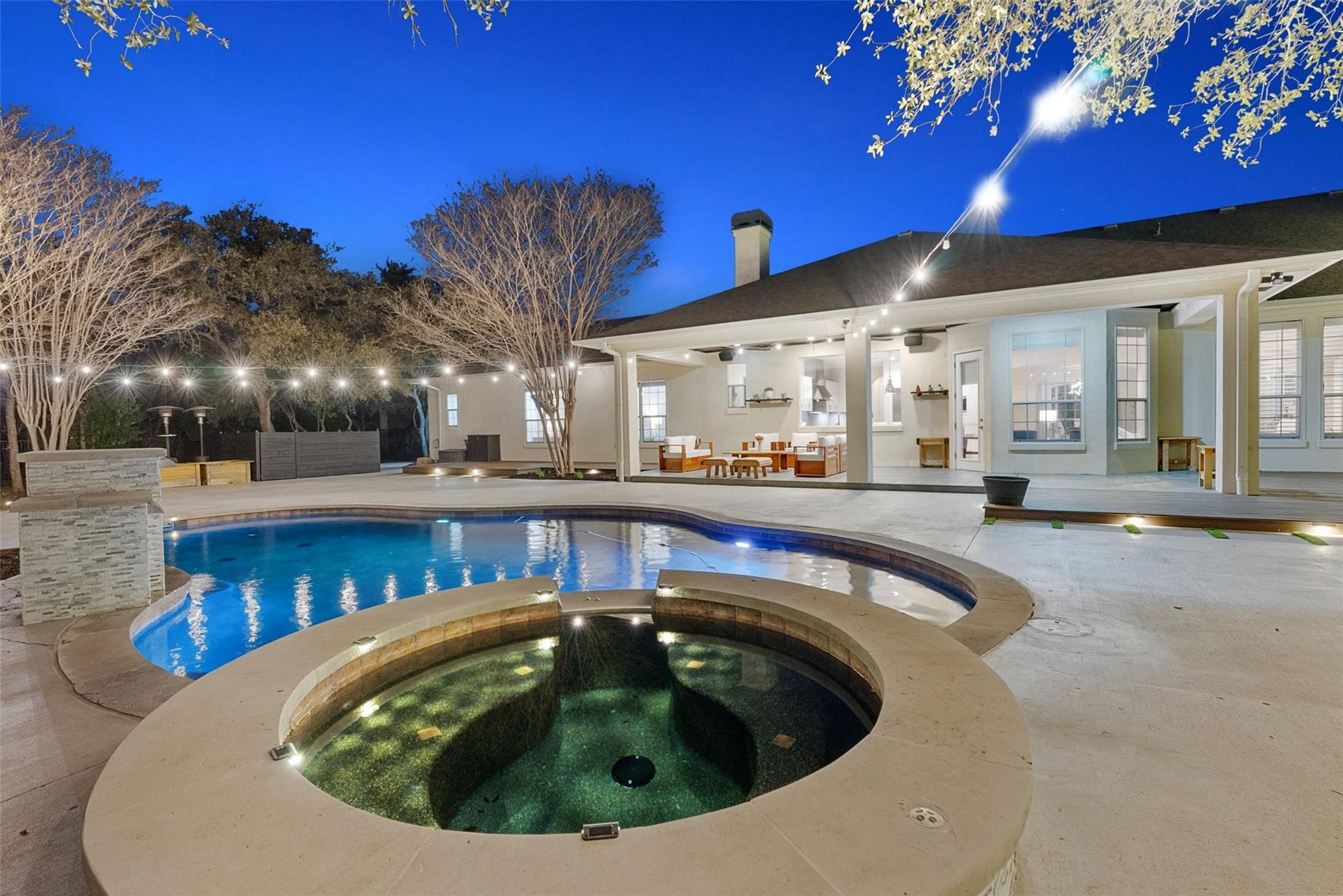 5308 Laguna Cliff Ln, Austin, TX 78734