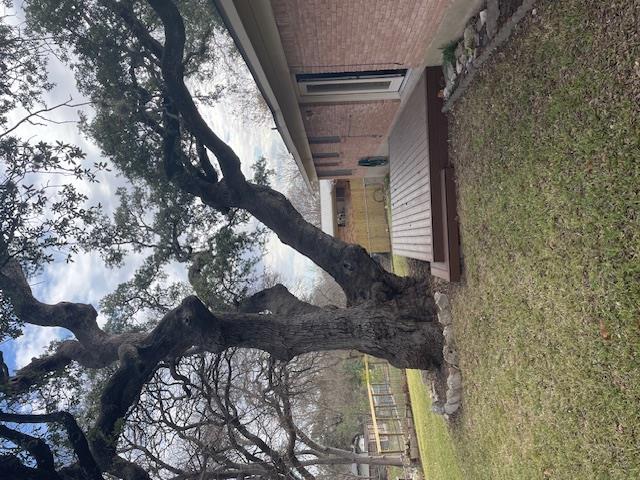 102 W Covington Dr, Austin, TX 78753