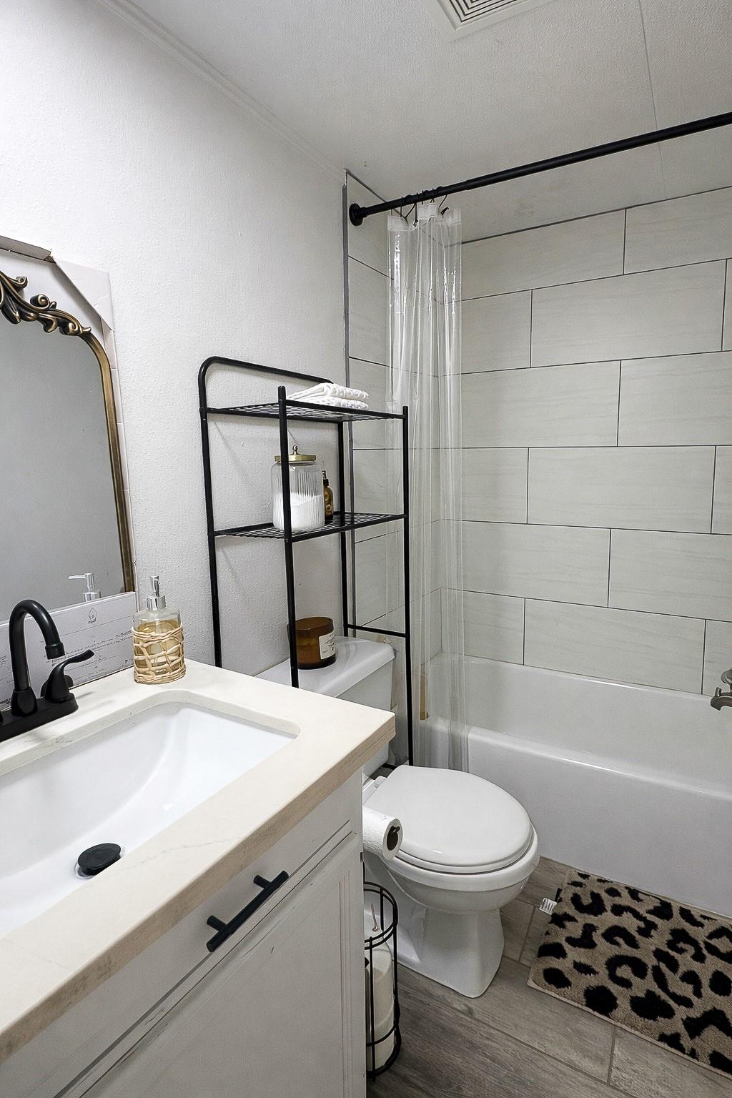 7031 Red Rock Rd, Franklin, TX 77856