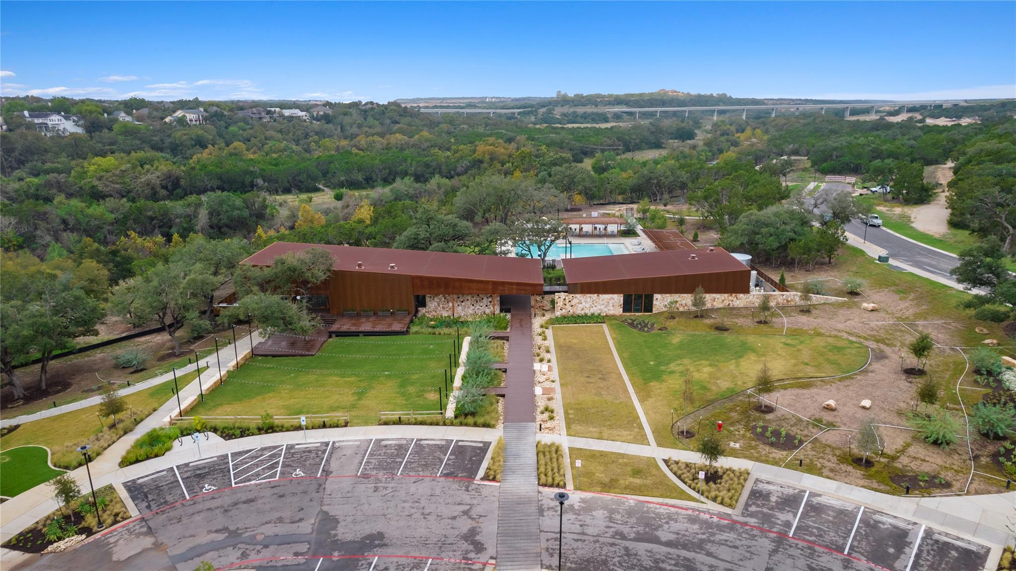 221 Ashmore Ln, Georgetown, TX 78628