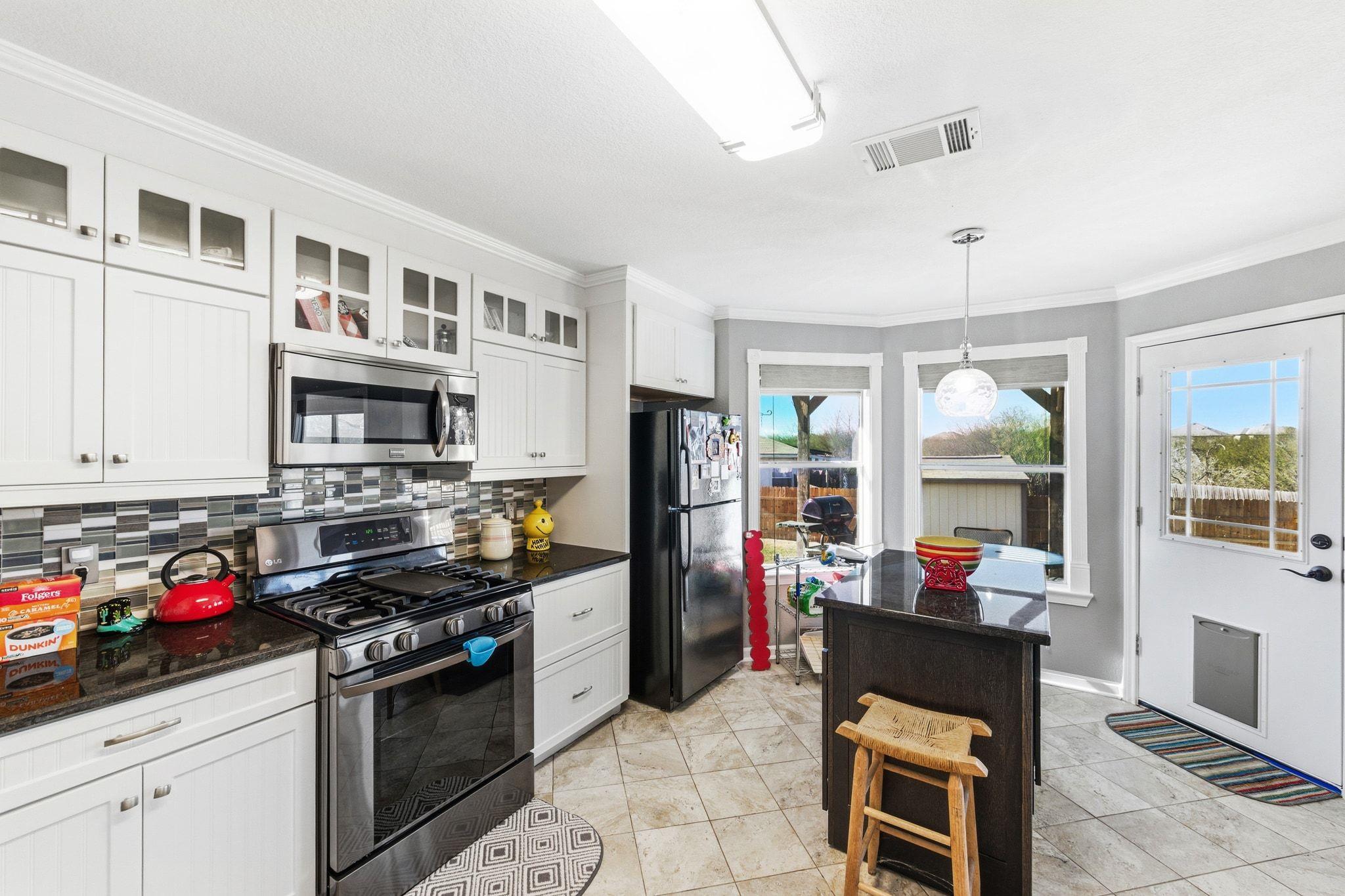 981 Shadow Creek Blvd, Buda, TX 78610