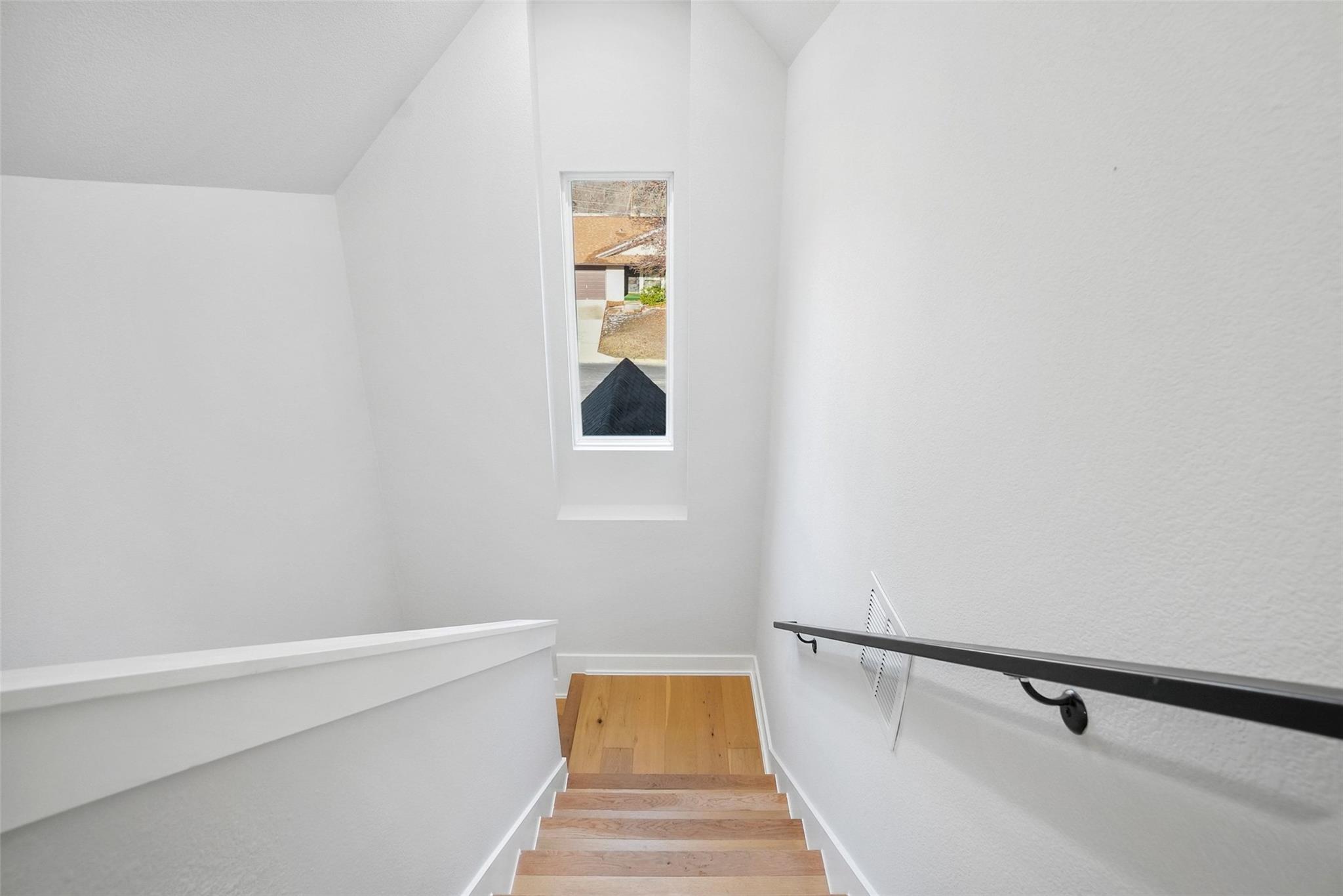 5109 Stone Gate Dr # 2, Austin, TX 78721