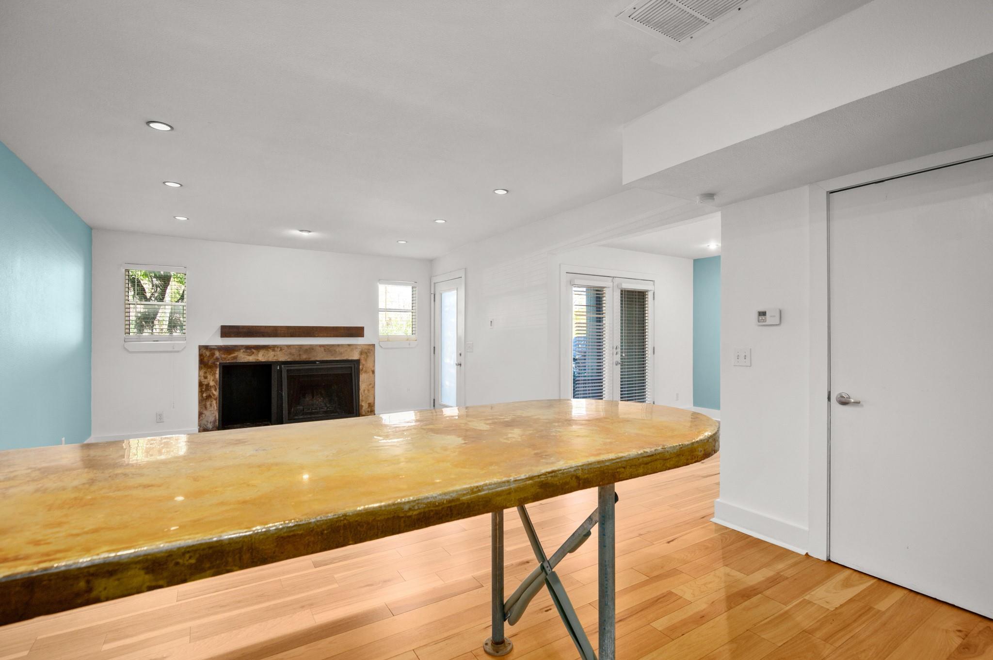 1101 Shoal Creek Blvd # 6, Austin, TX 78701