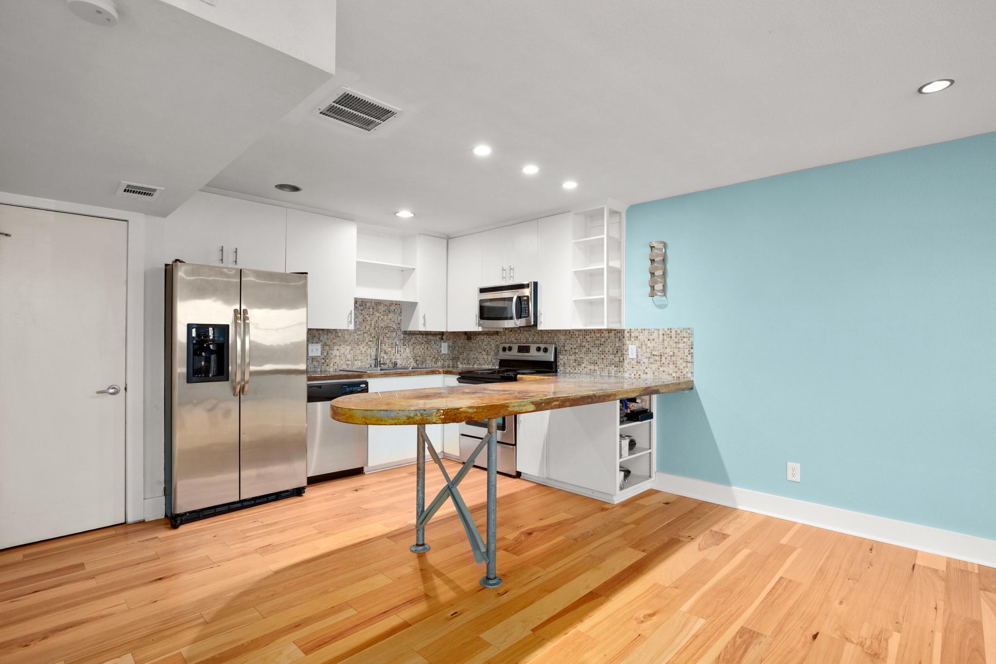 1101 Shoal Creek Blvd # 6, Austin, TX 78701