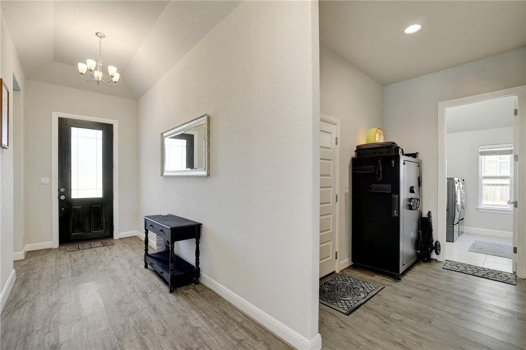 416 Peakside Cir, Dripping Springs, TX 78620