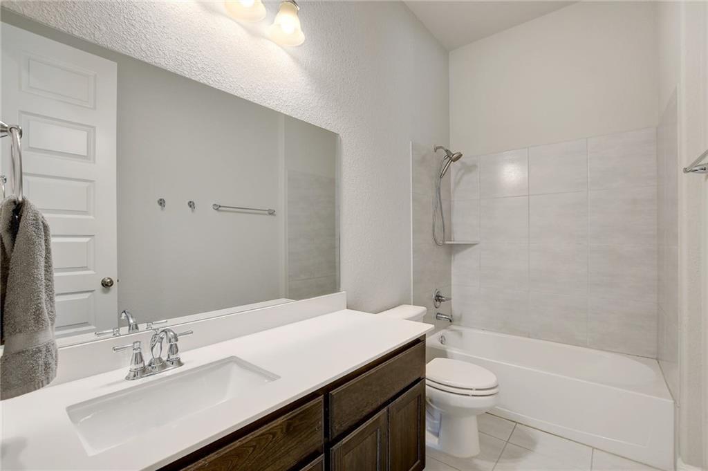 416 Peakside Cir, Dripping Springs, TX 78620