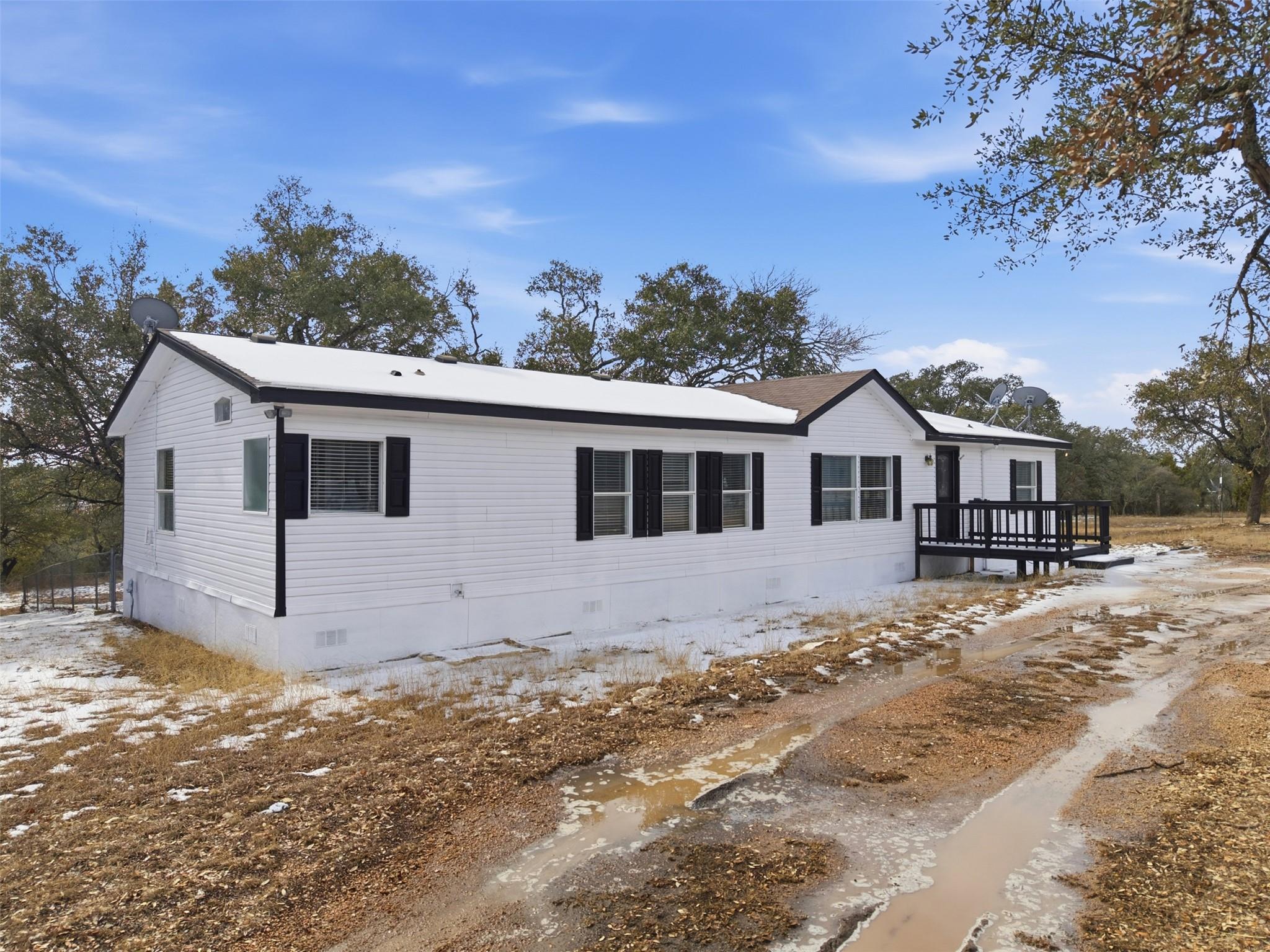 931 Sycamore Creek Dr, Dripping Springs, TX 78620