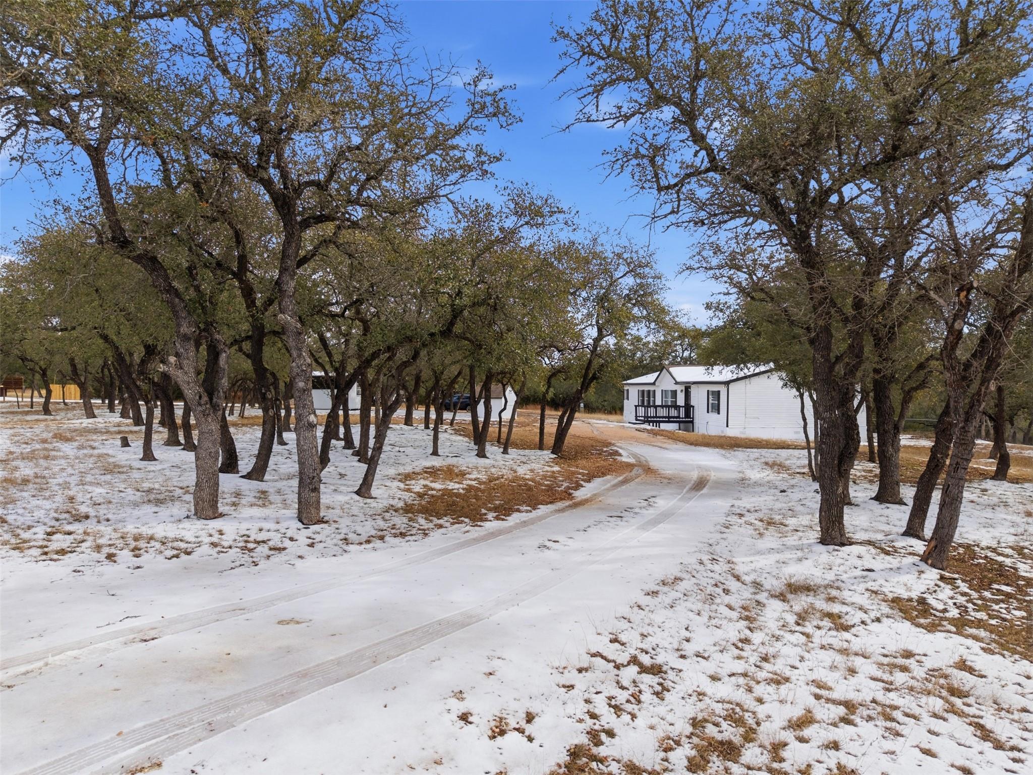 931 Sycamore Creek Dr, Dripping Springs, TX 78620