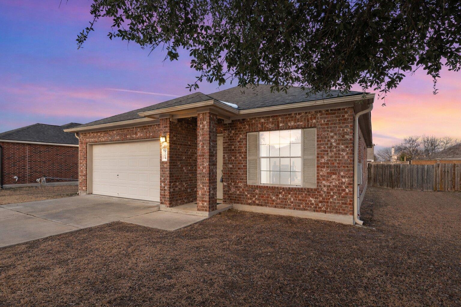 804 Estancia Way, Leander, TX 78641