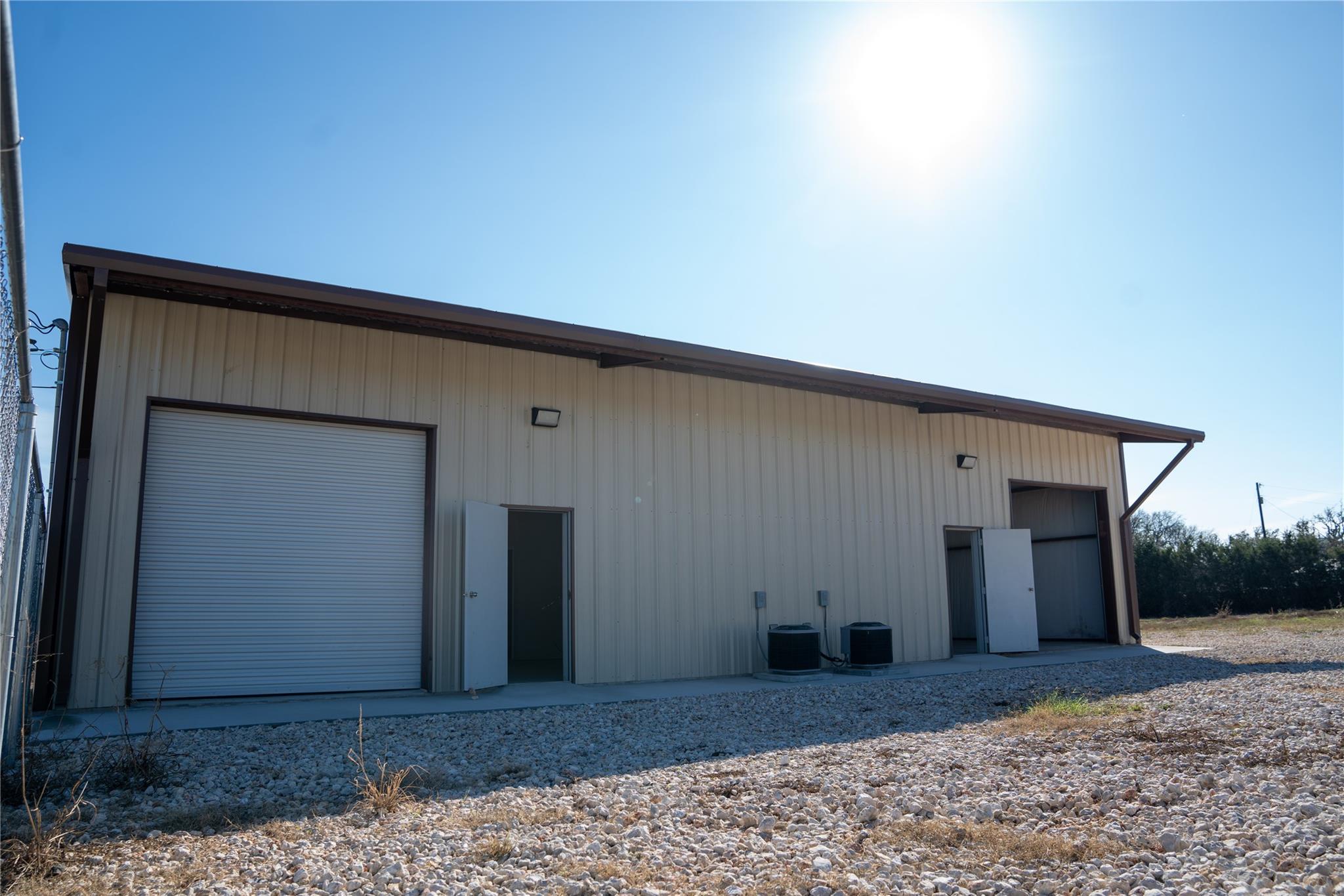 2550 County Road 279 Rd # E&F, Leander, TX 78641