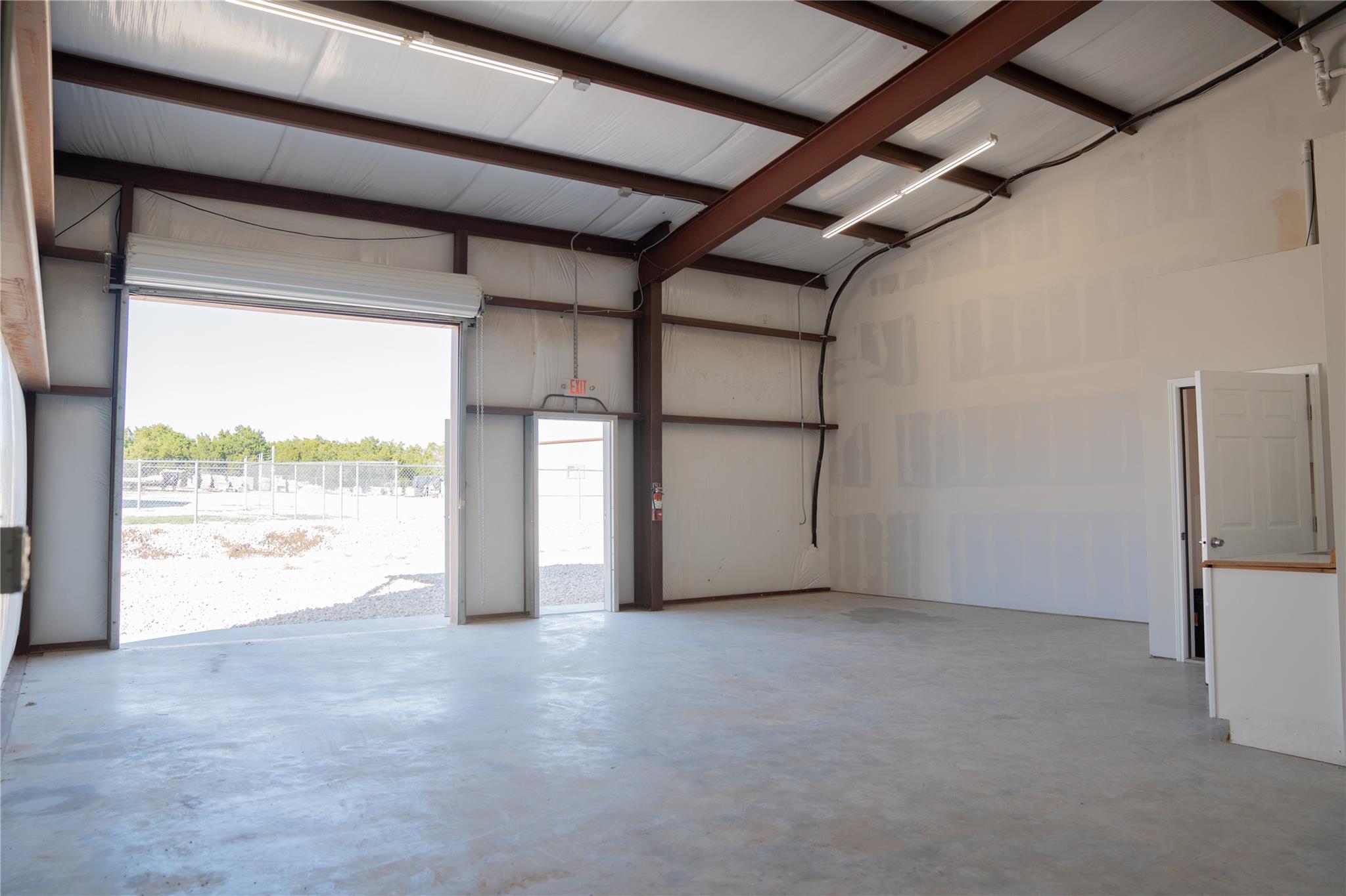 2550 County Road 279 Rd # E&F, Leander, TX 78641