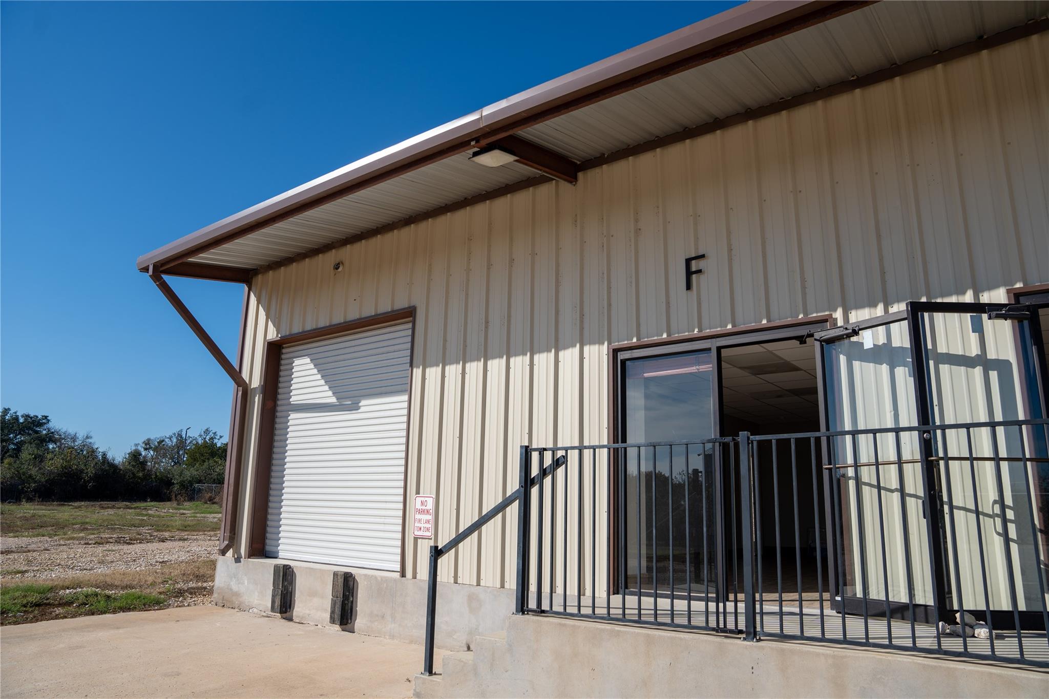 2550 County Road 279 Rd # E&F, Leander, TX 78641